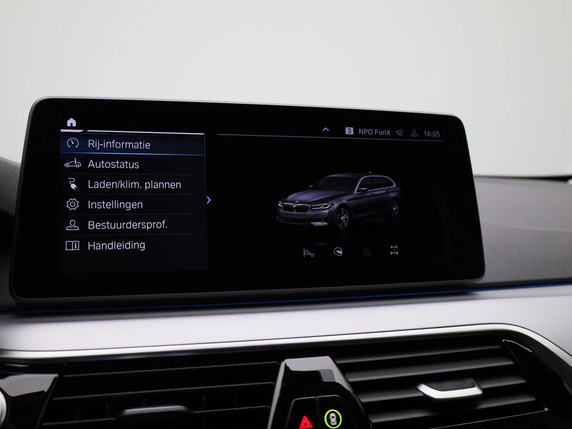 BMW-5 Serie-image-23
