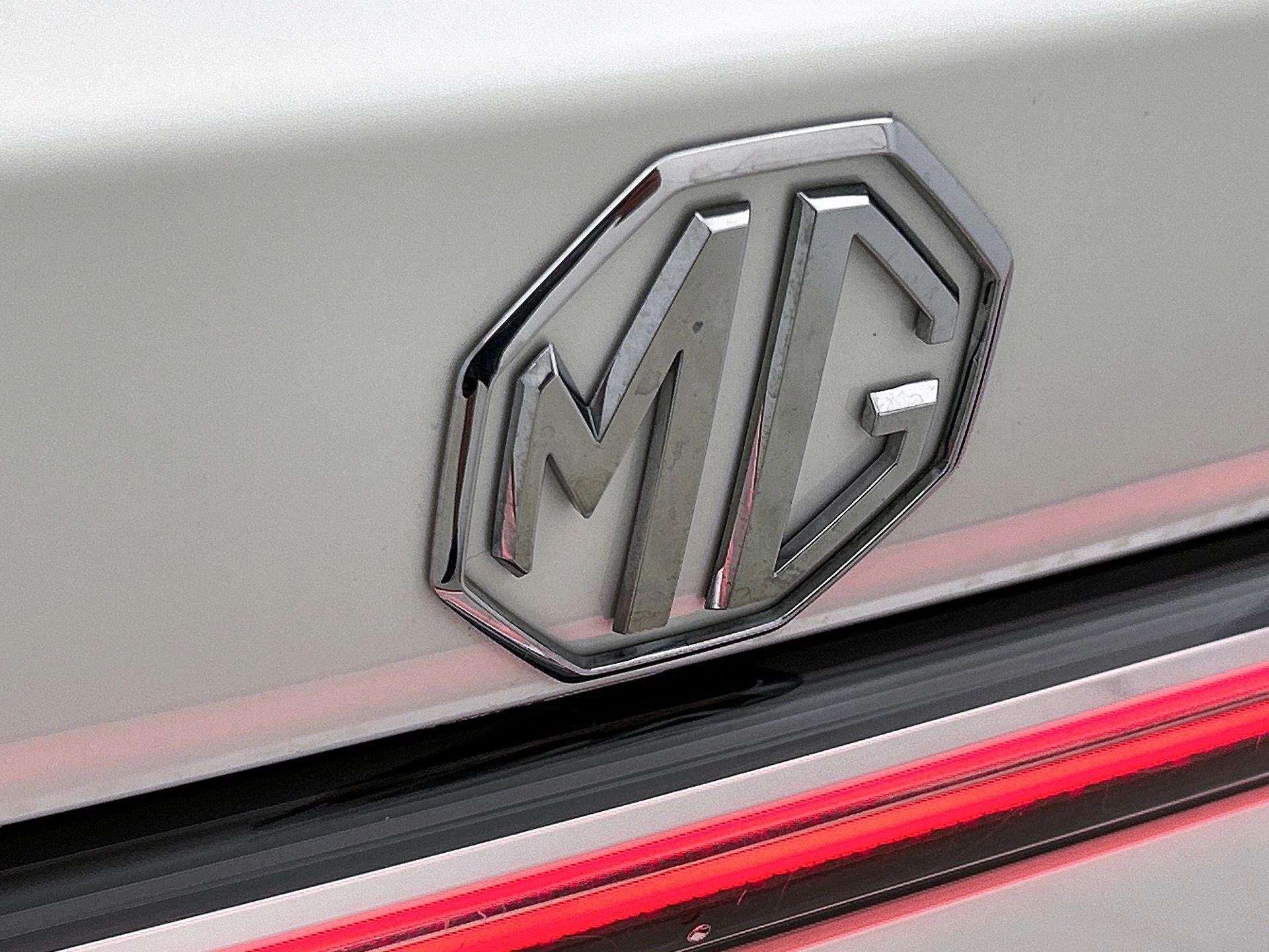MG HS 1.5 Luxury Aut. Luxury
