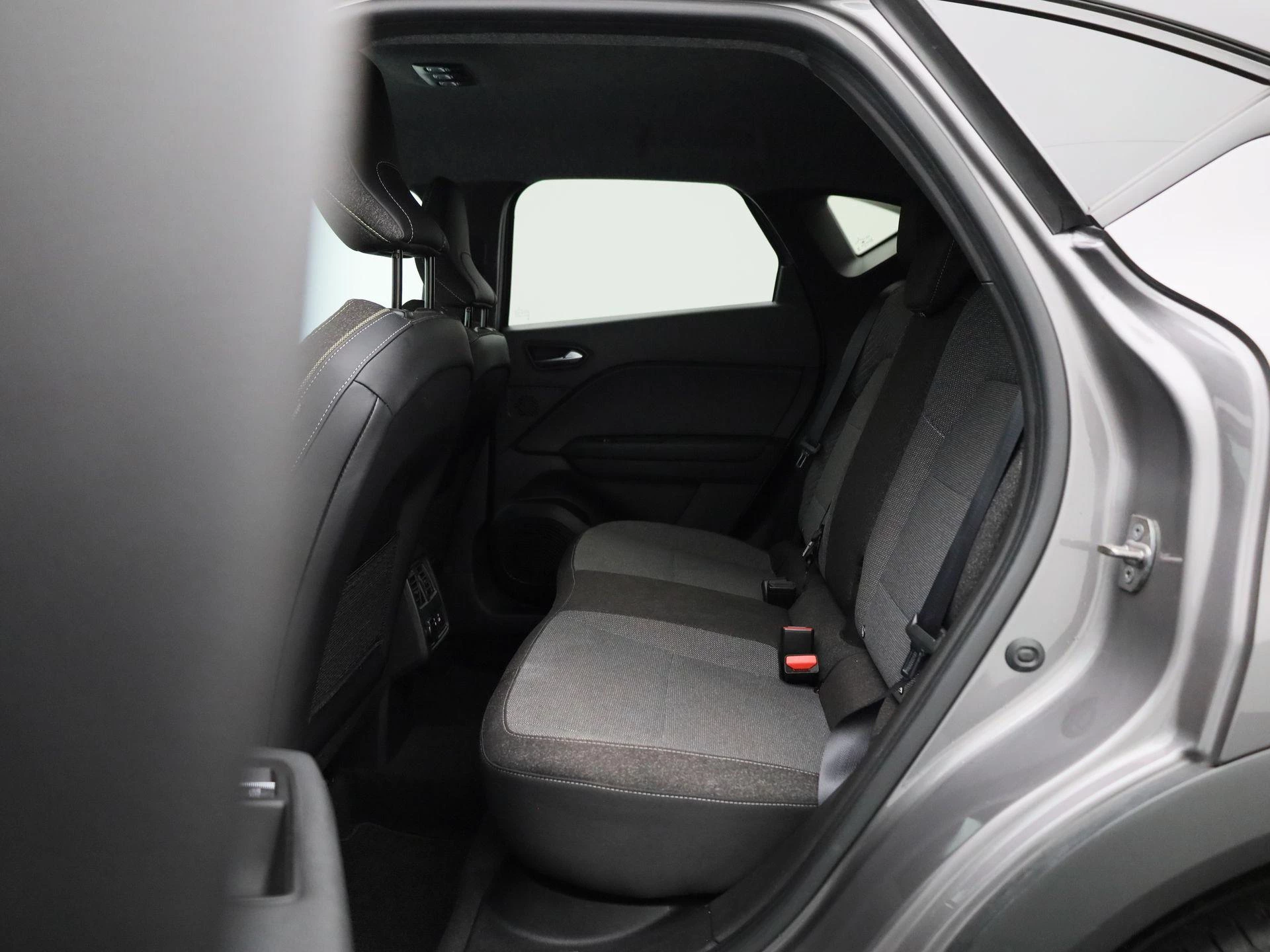 Renault-Captur-image-11