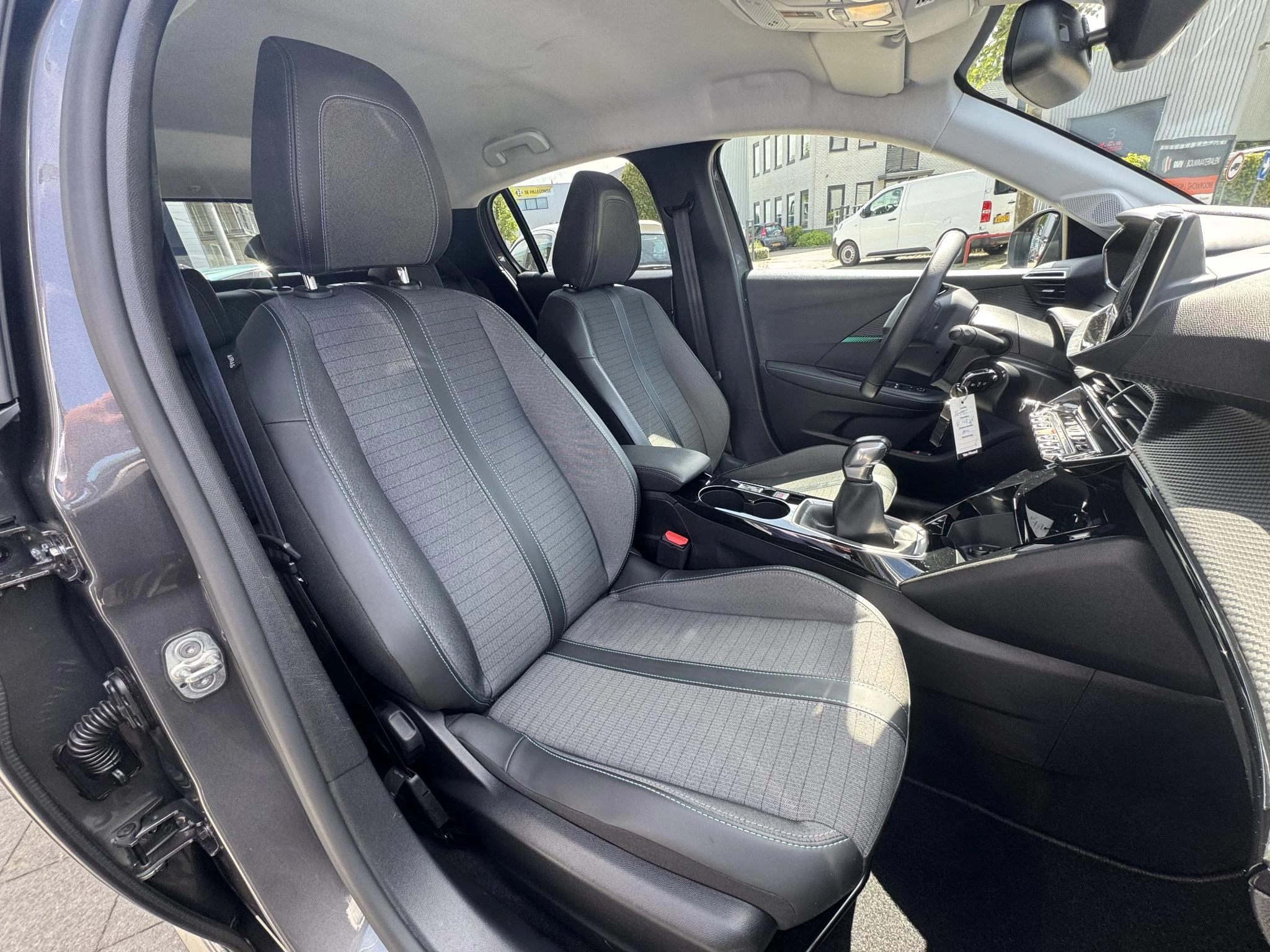 Peugeot 208 1.2 PureTech Allure