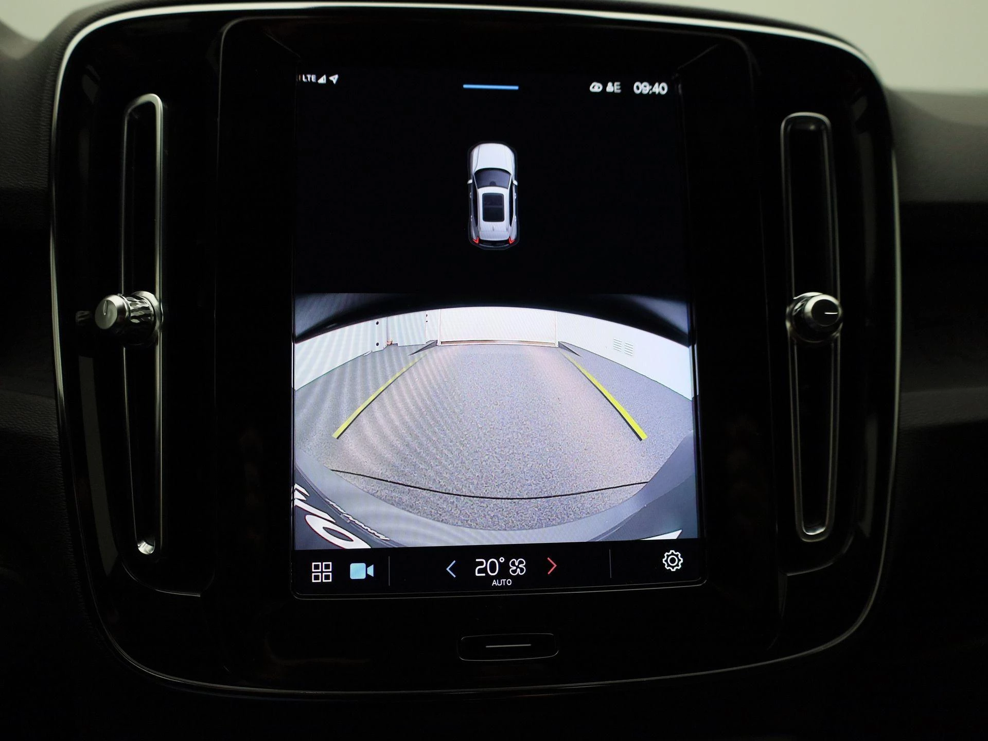 Volvo-XC40-image-24