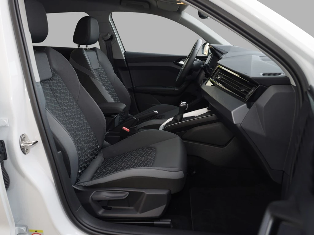 Audi-A1 Sportback-image-6