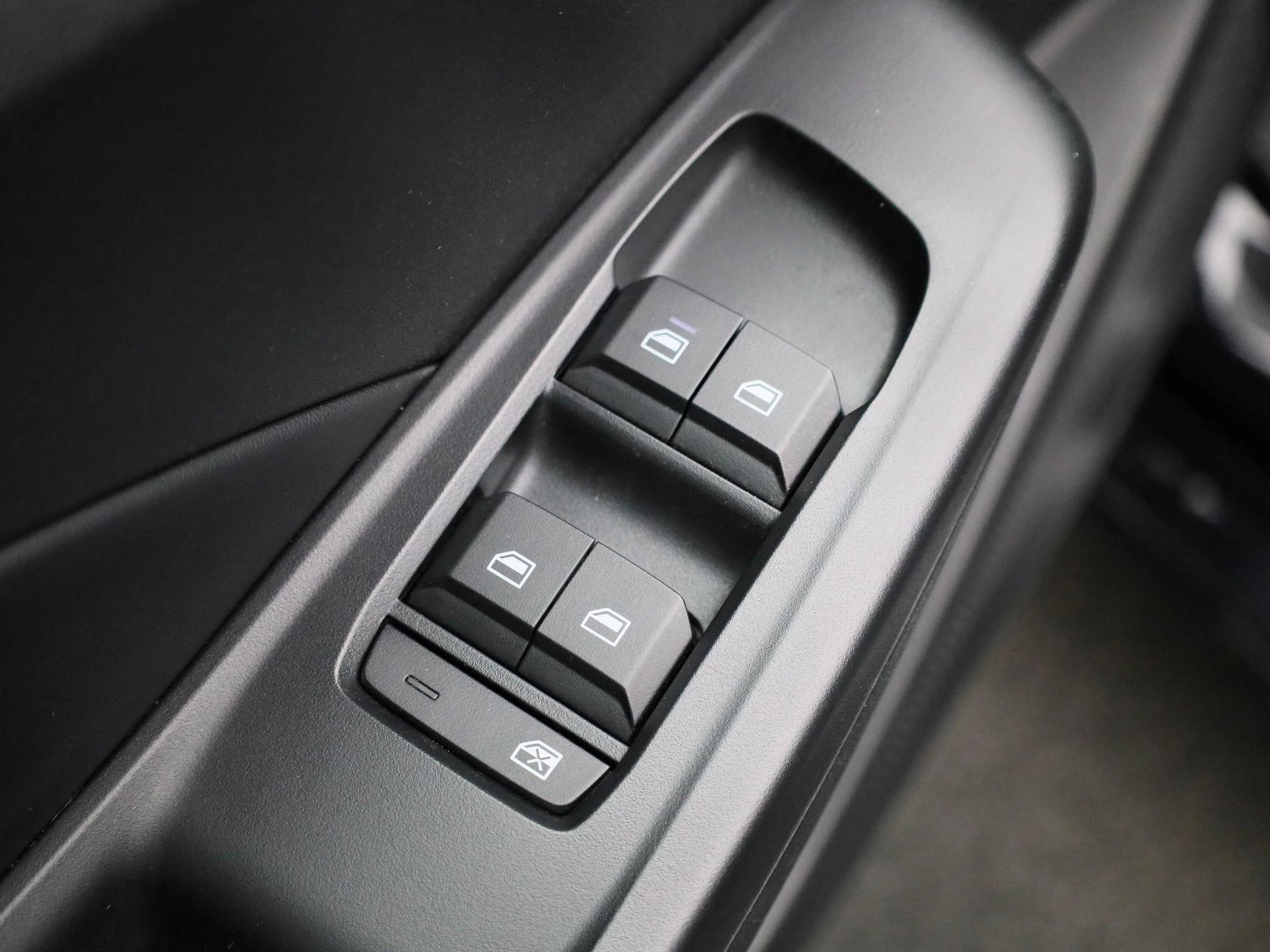 MG-MG3-image-24