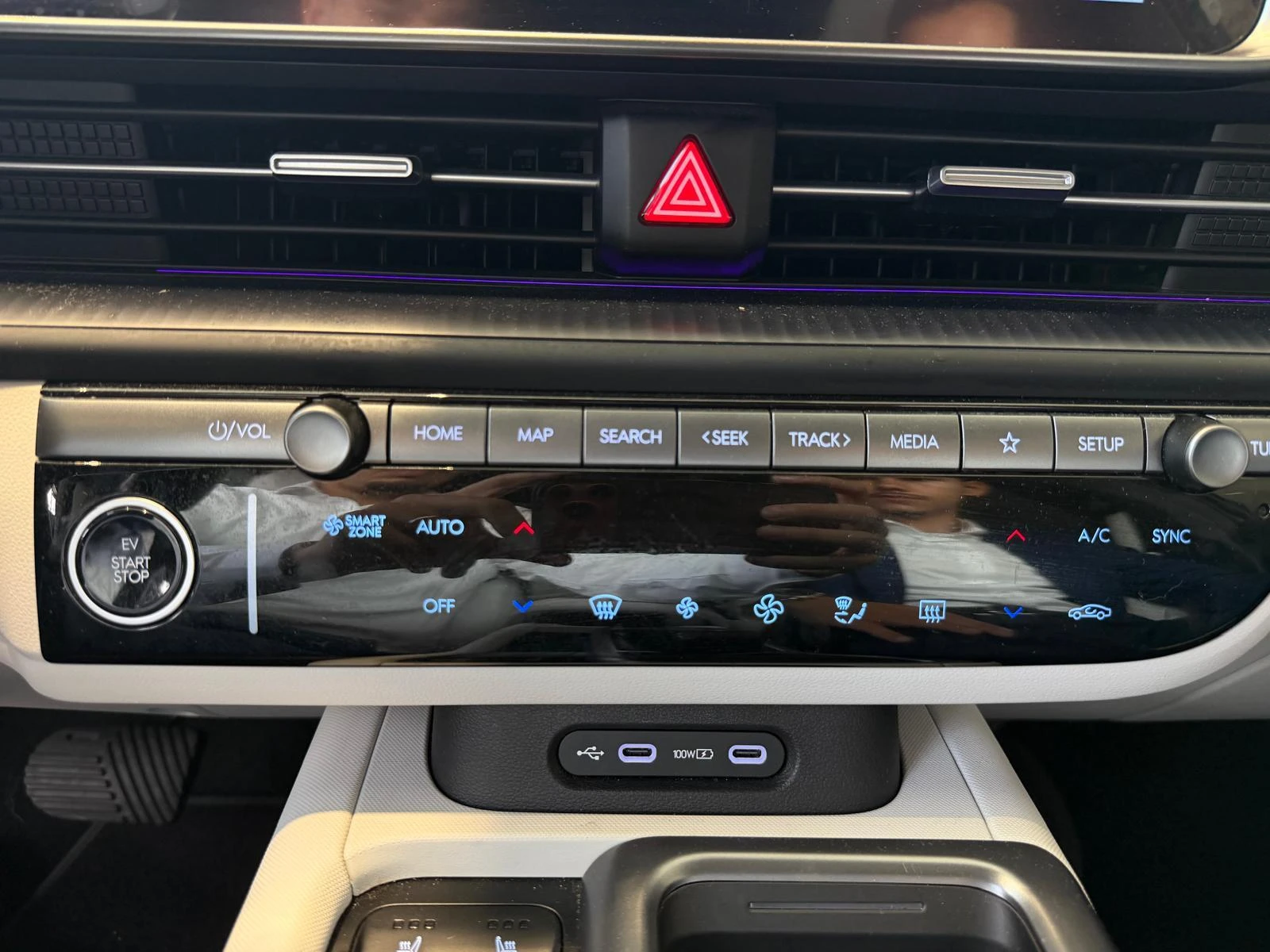 Hyundai-IONIQ 6-image-15