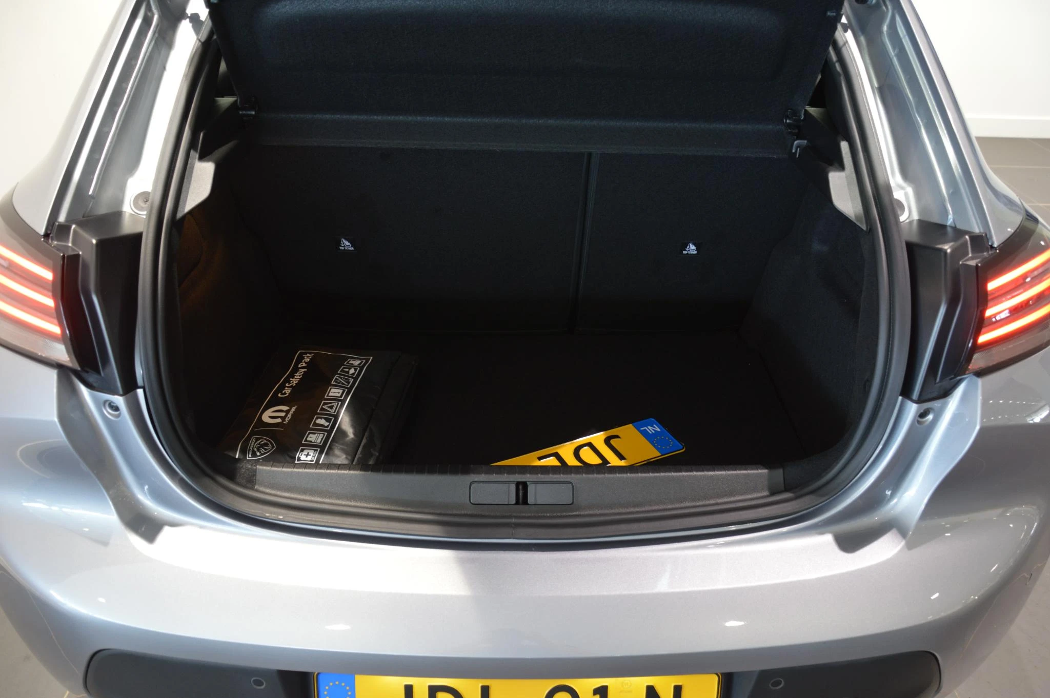 Peugeot 208 1.2 Style 100