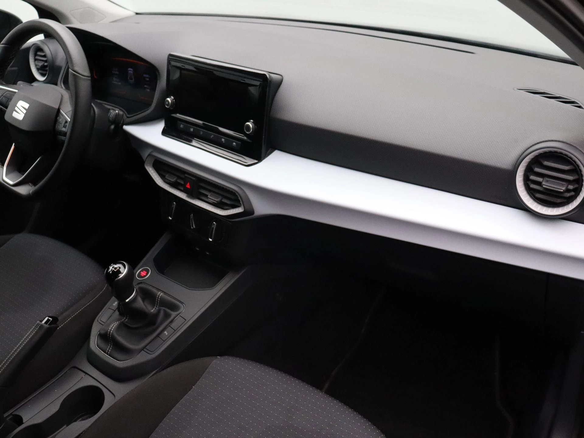SEAT Ibiza 5D 1.0 TSI 70kW Move Full Link