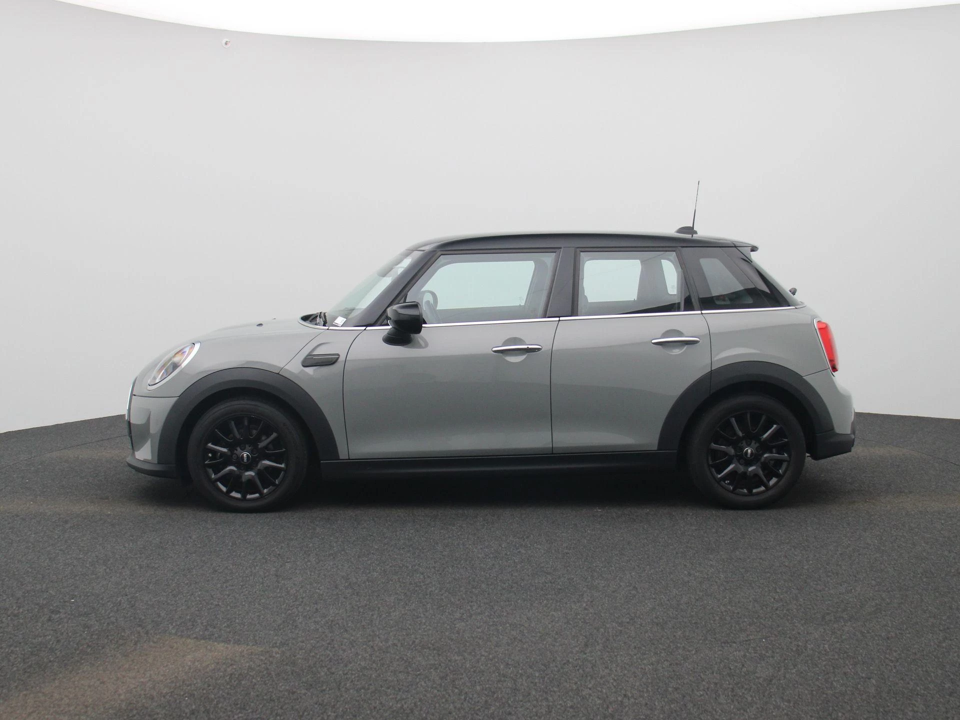 MINI 5-deurs 1.5 Cooper Business Edition