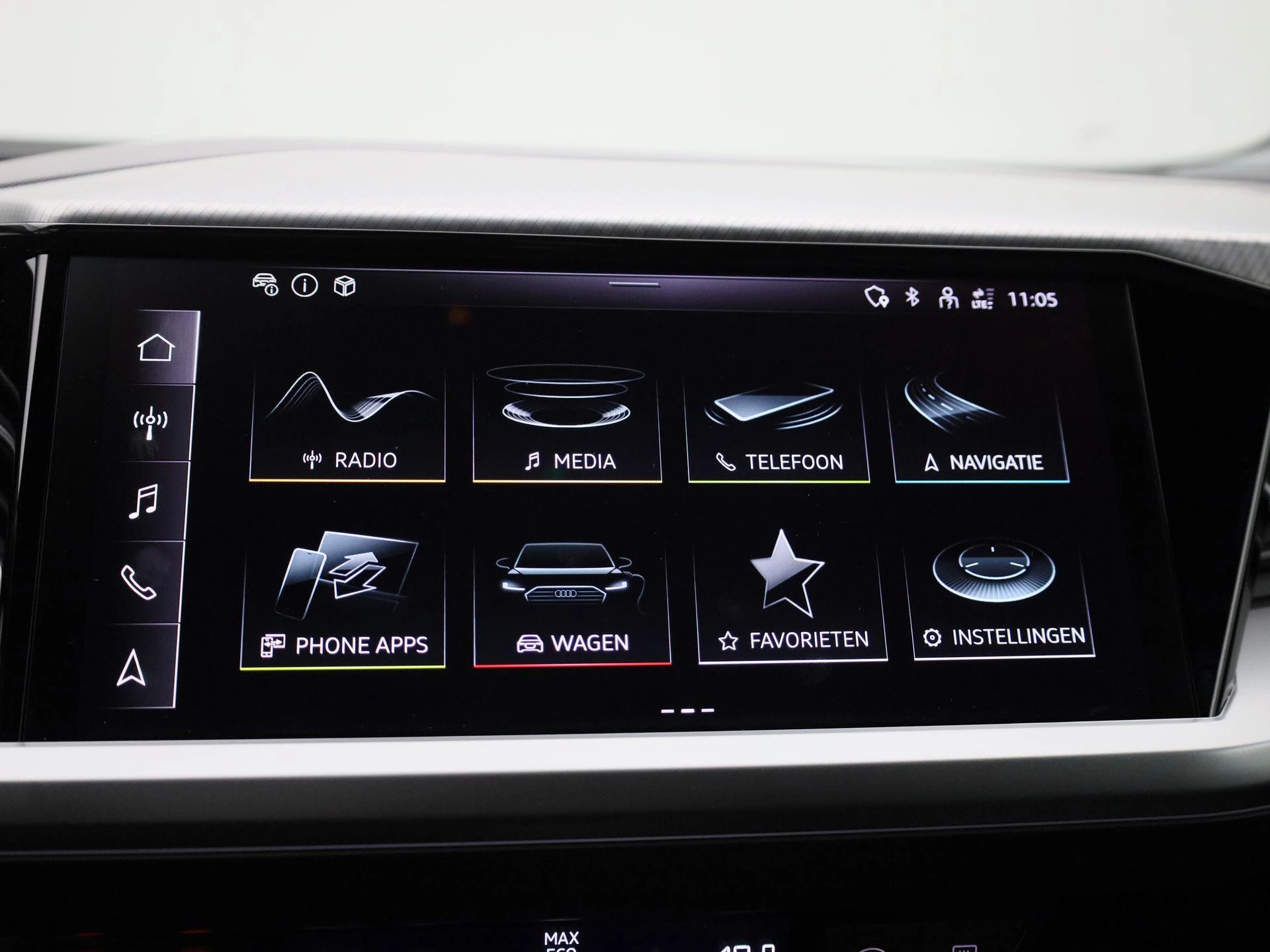 Audi-Q4 e-tron-image-27