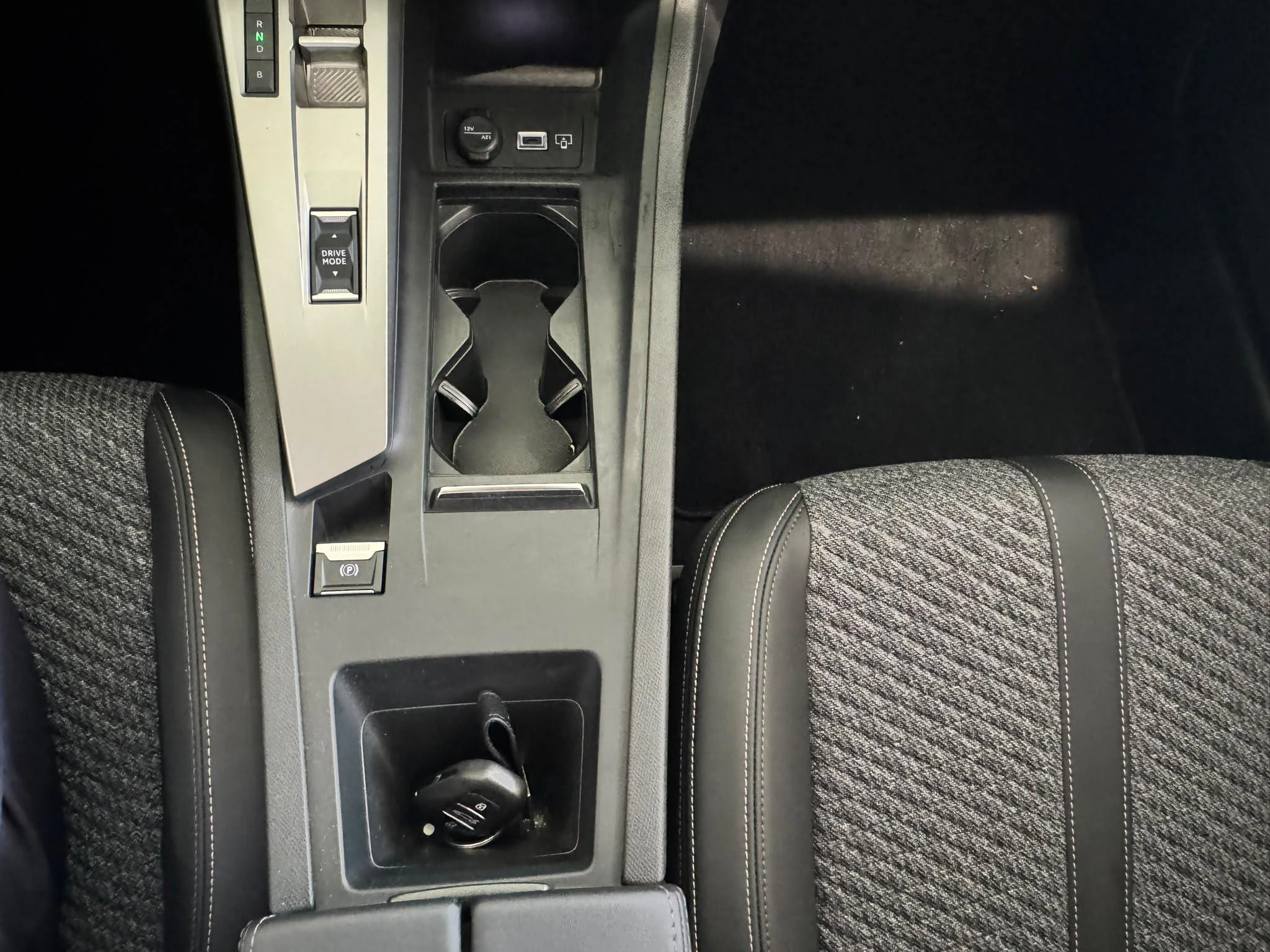 Peugeot-308-image-32