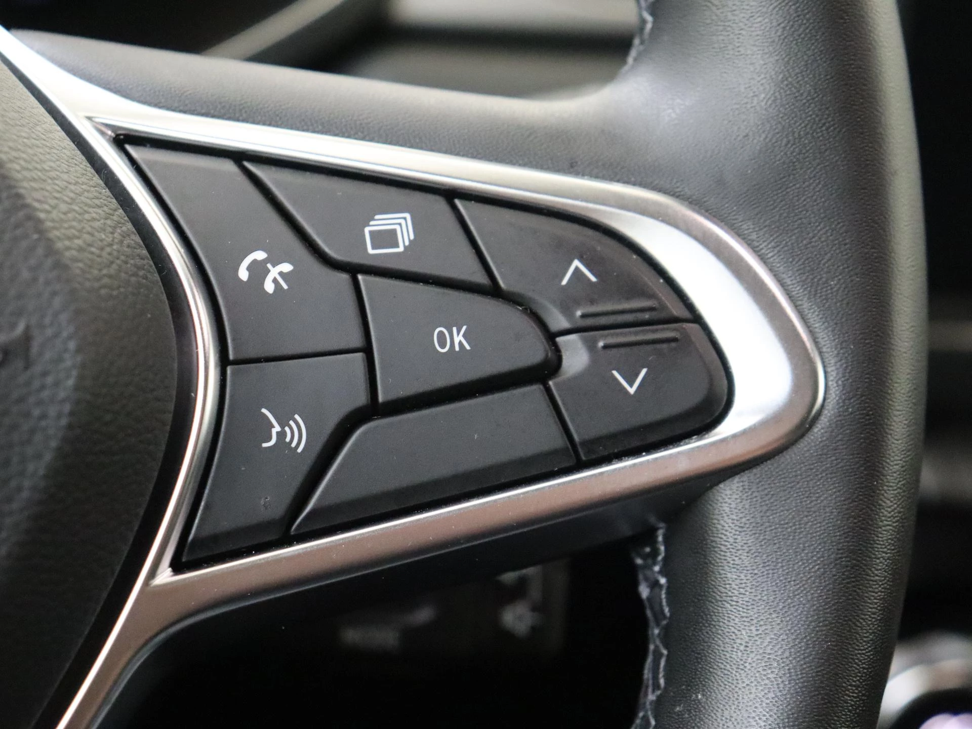 Renault-Captur-image-14