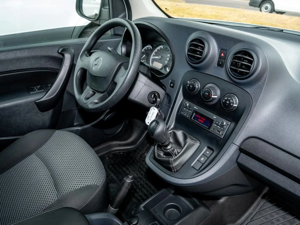 Mercedes-Benz-Citan 109-image-9
