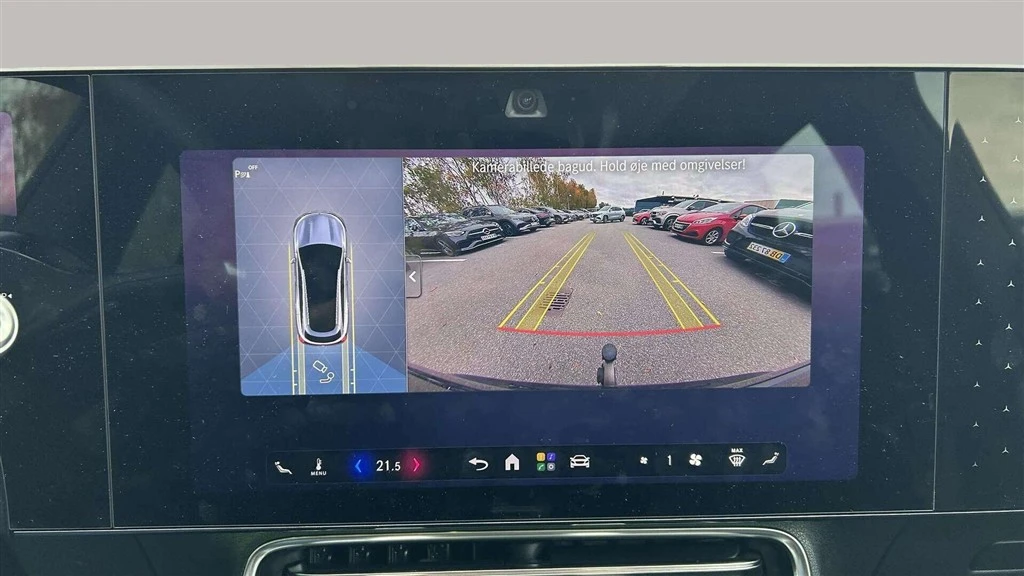 Mercedes-Benz-CLA-image-15