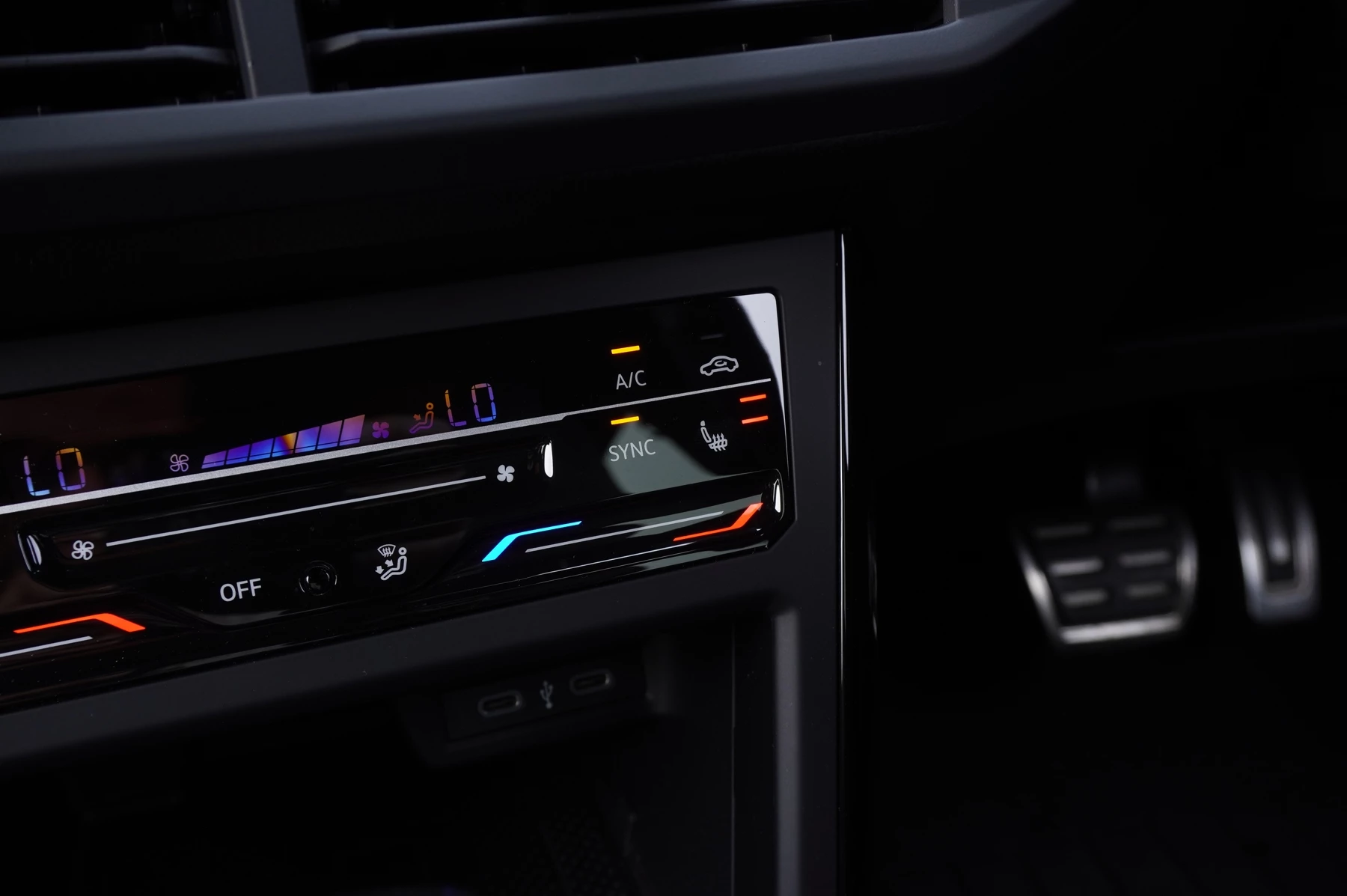 Volkswagen-Polo-image-11