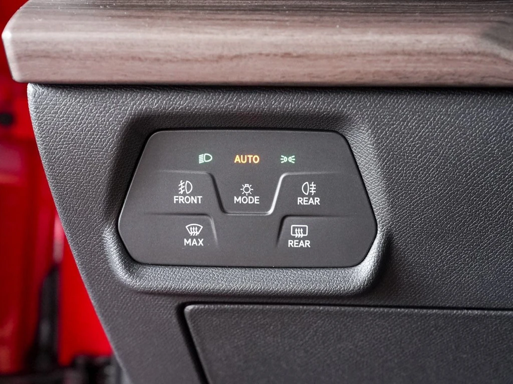 SEAT-Leon-image-17