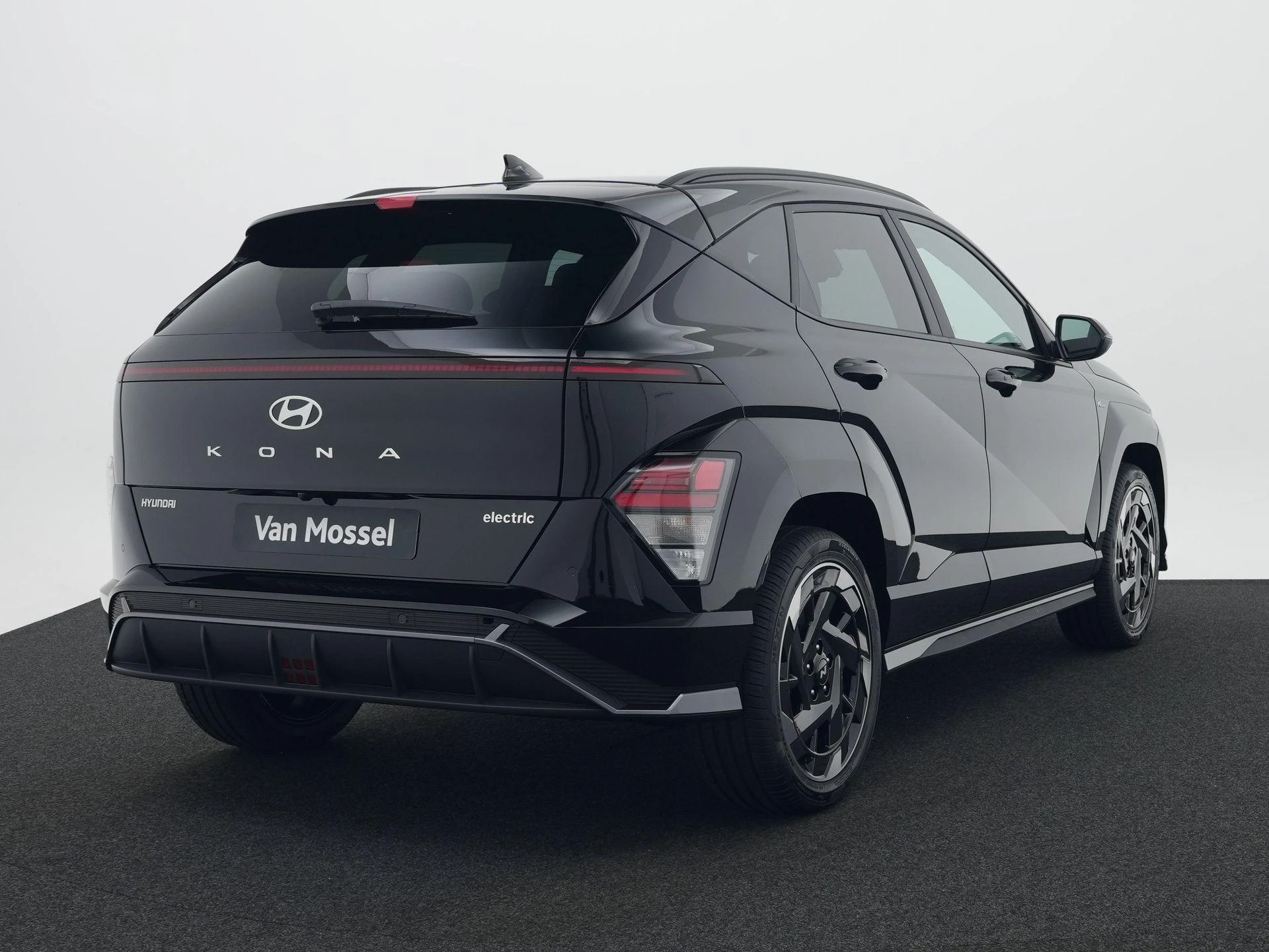 Hyundai-Kona-image-11