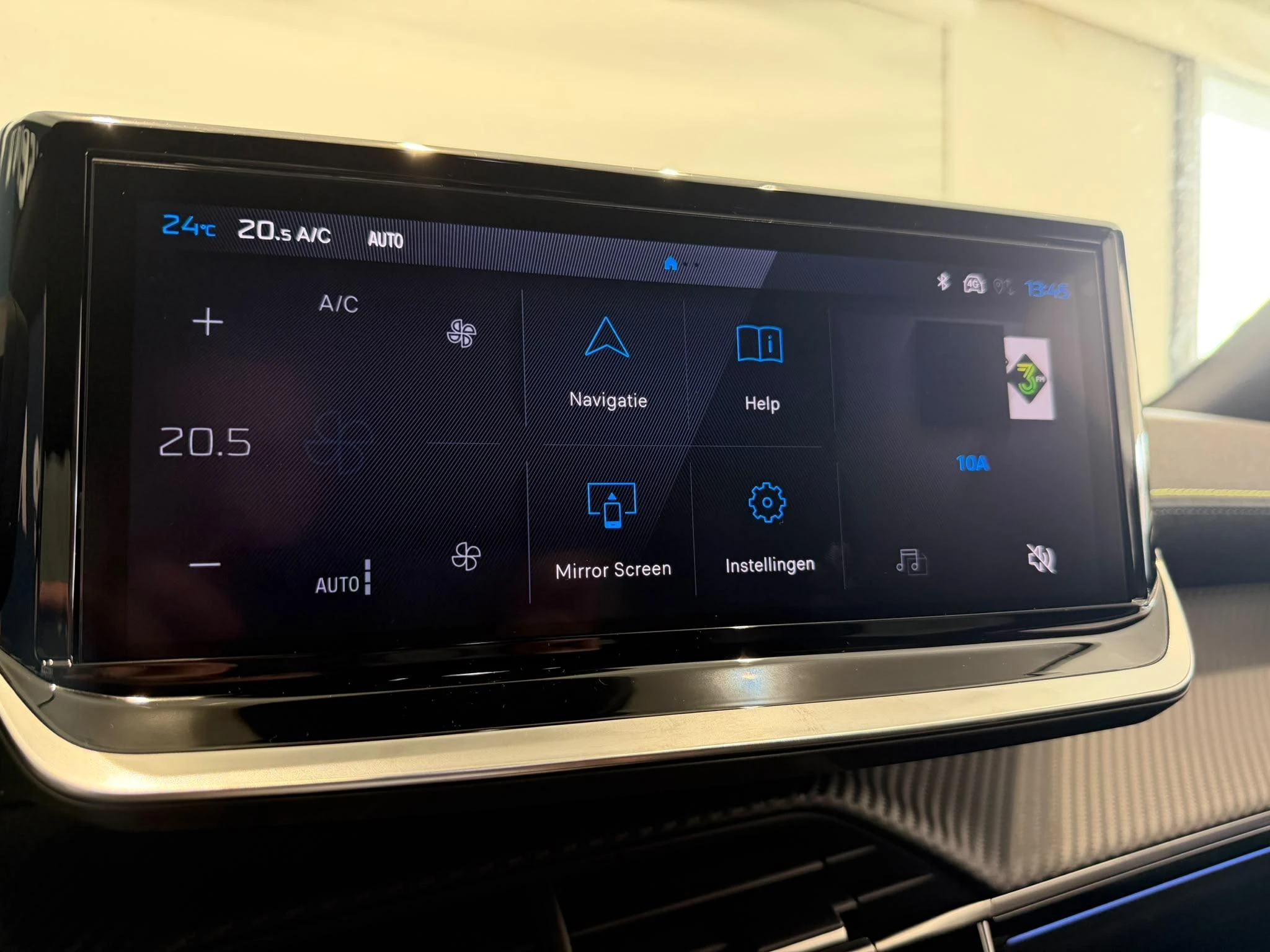 Peugeot-2008-image-8