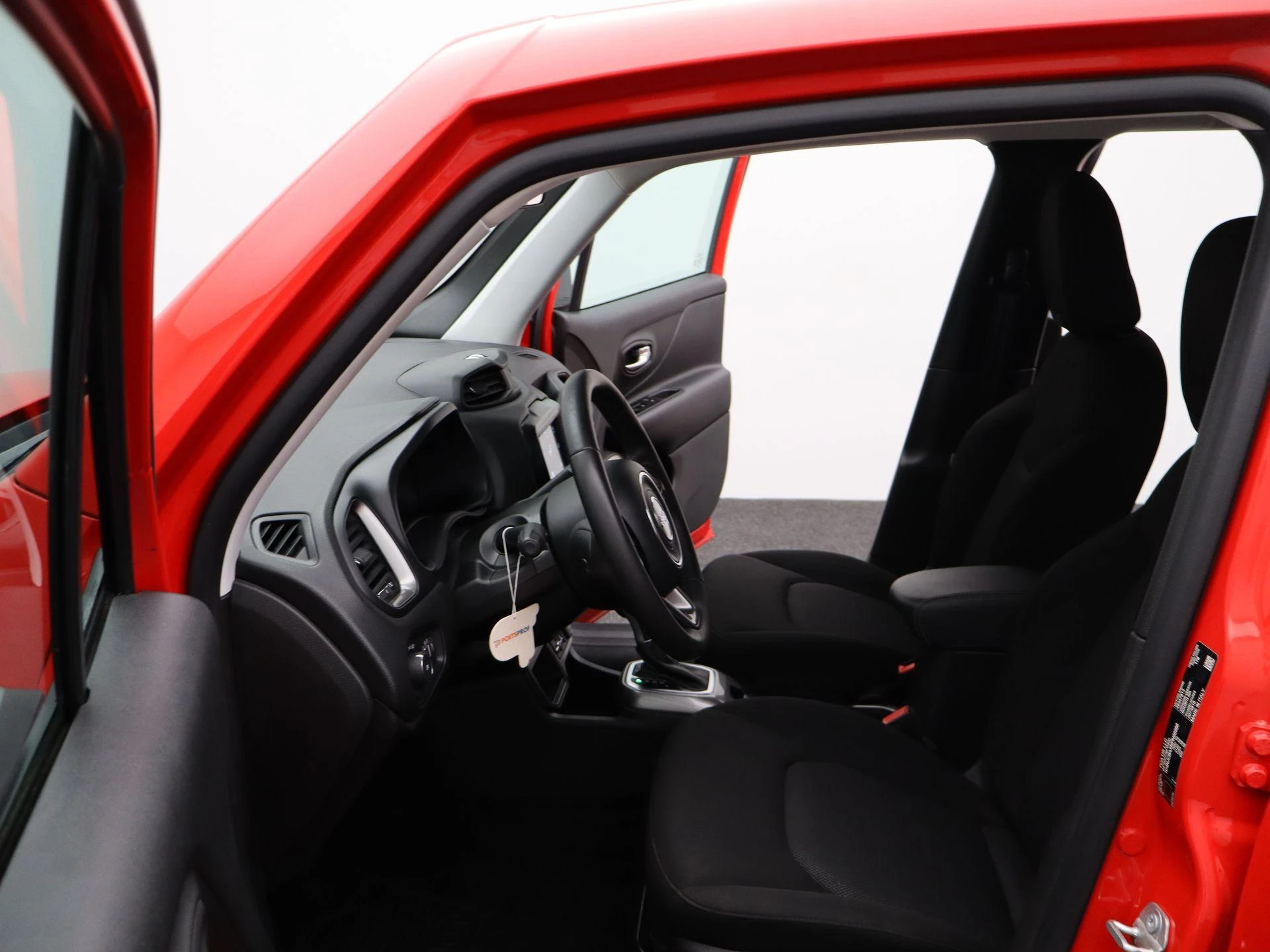 Jeep-Renegade-image-10