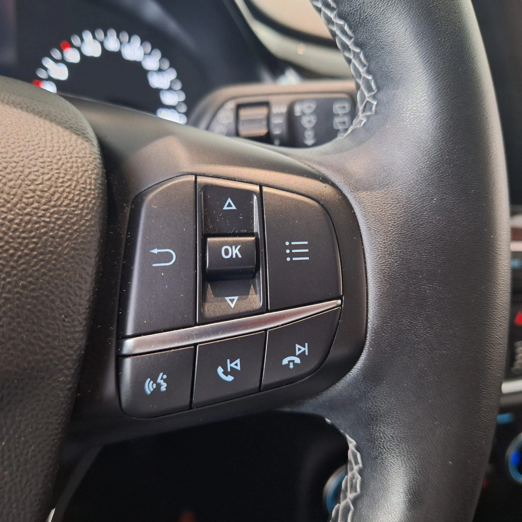 Ford Fiesta 1.0 EcoBoost Hybrid Titanium