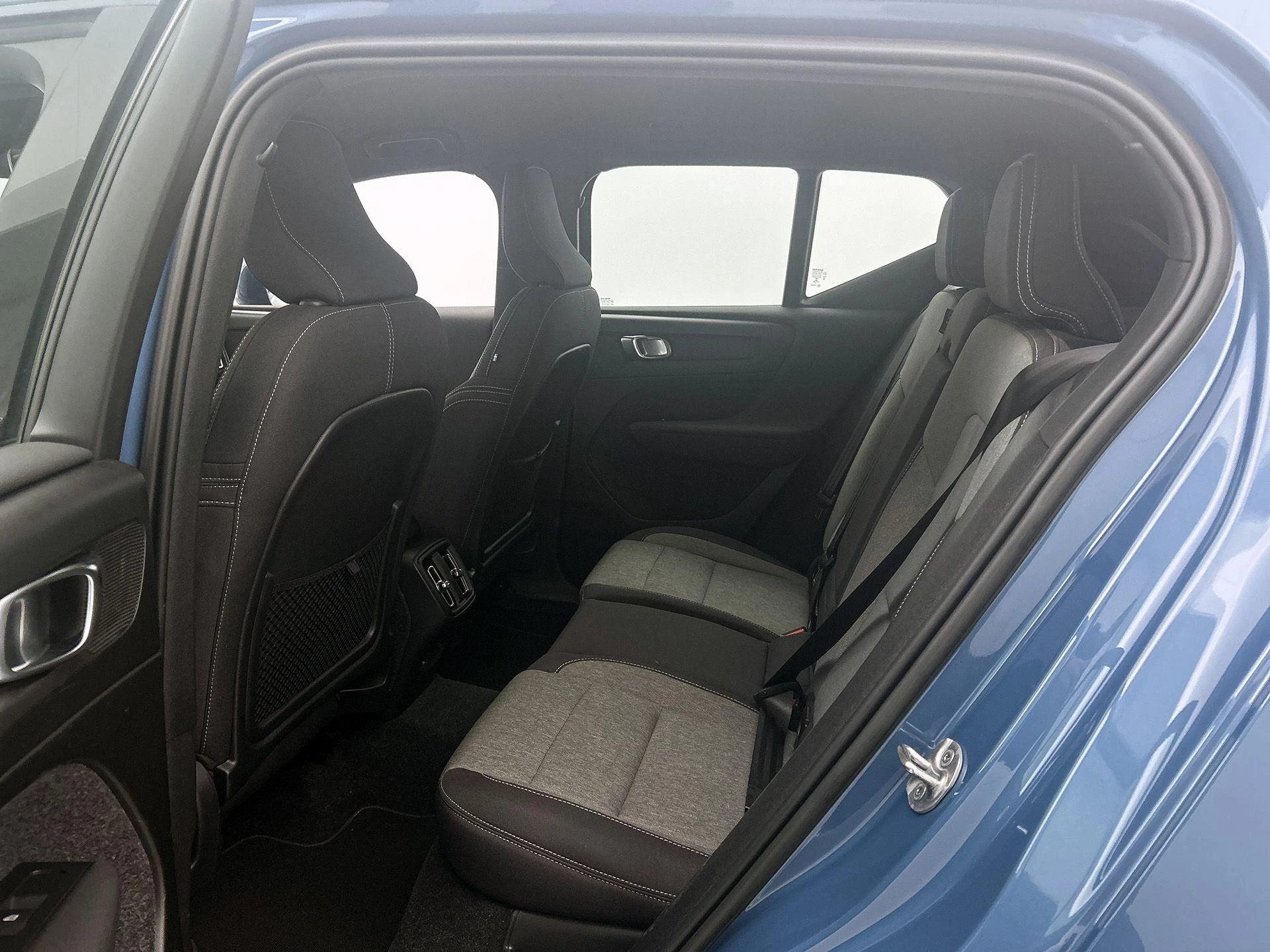 Volvo-XC40-image-25