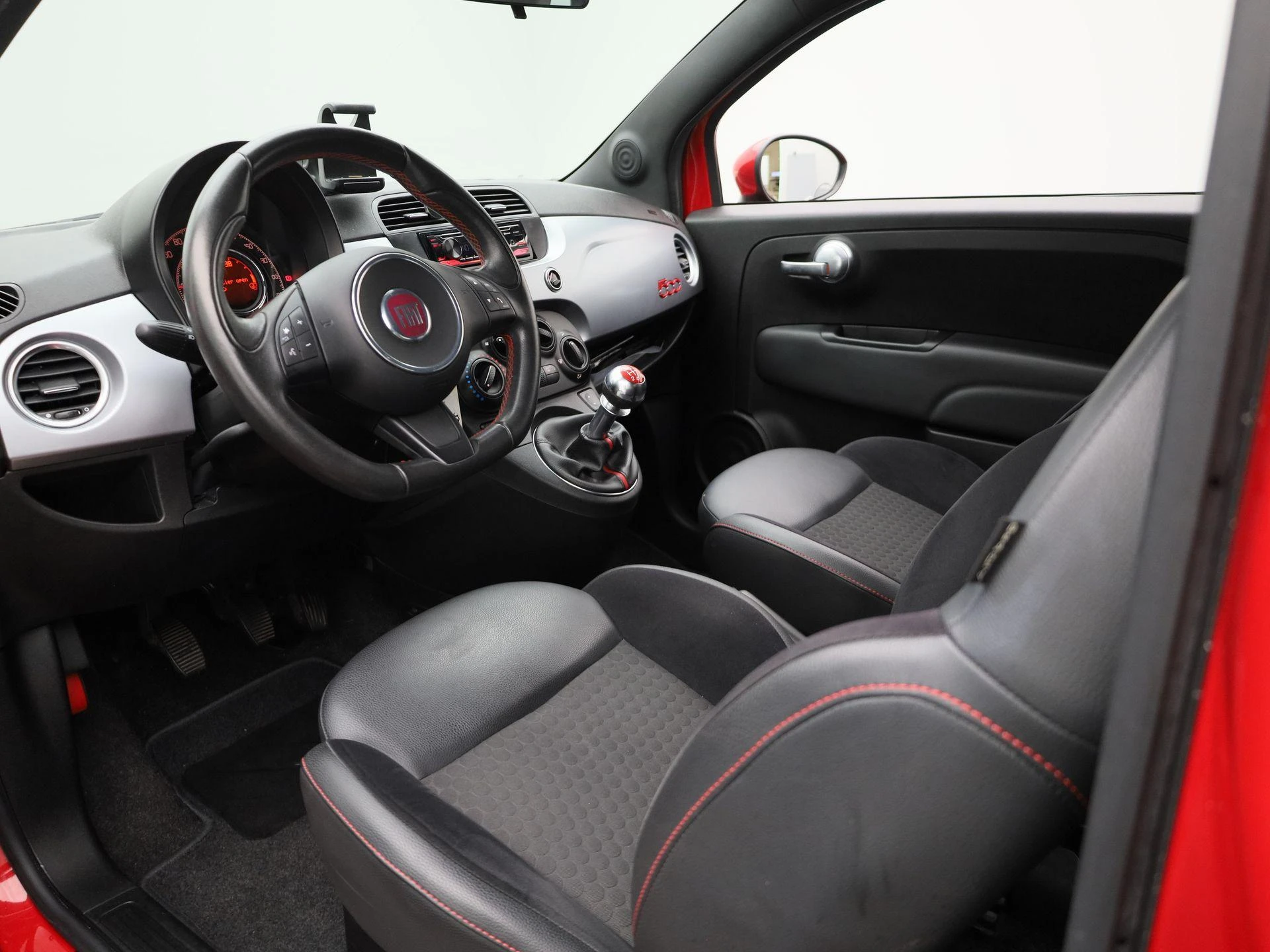 Fiat-500C-image-14