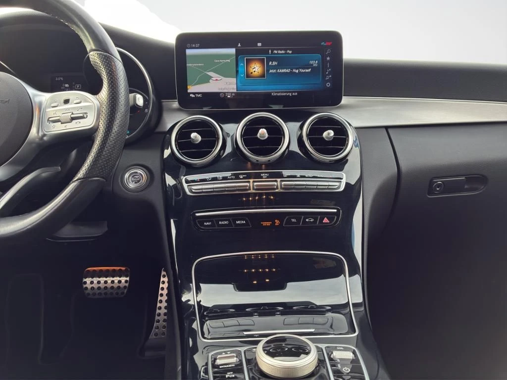 Mercedes-Benz-C-Klasse 300 de-image-17