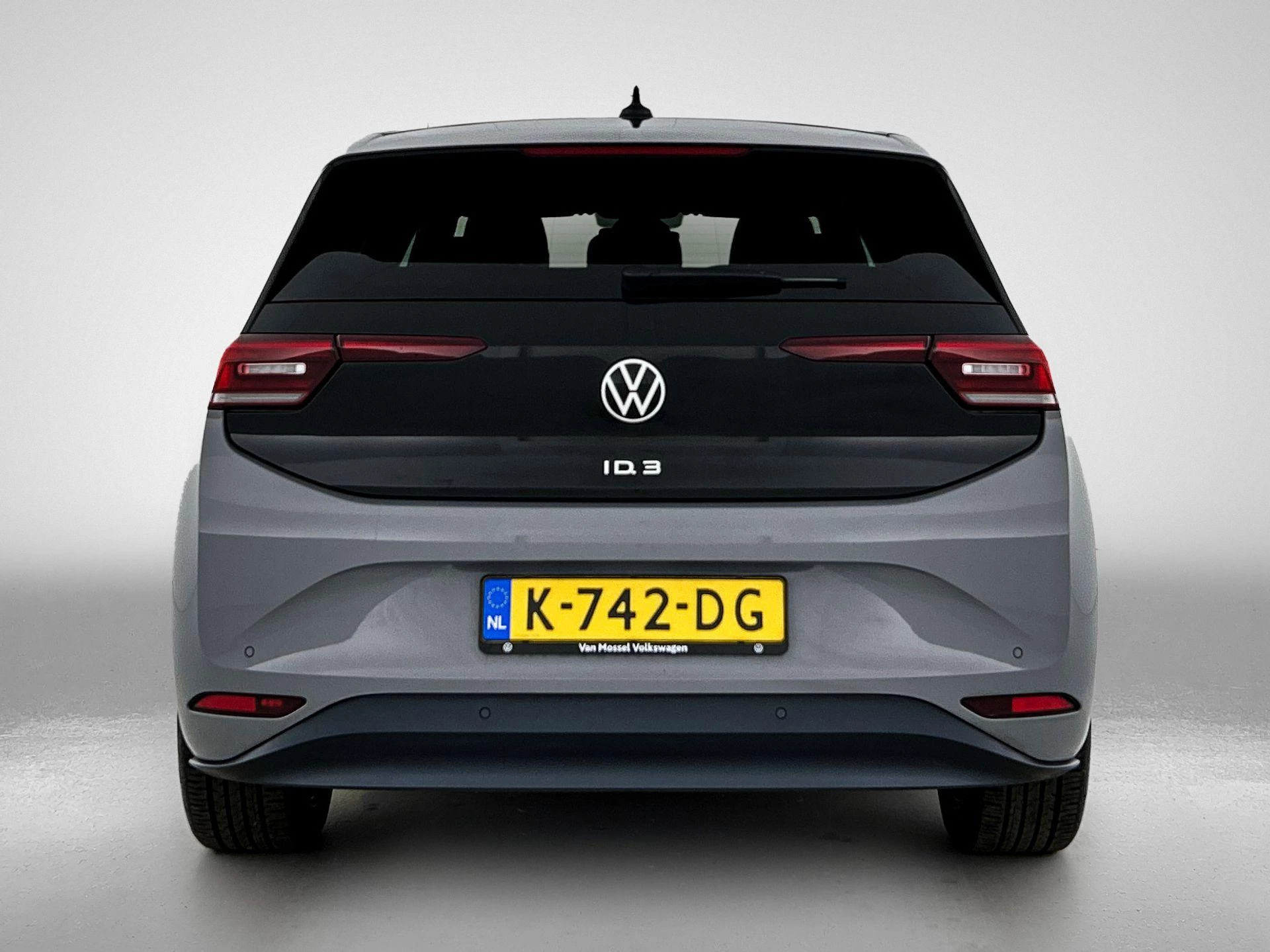 Volkswagen-ID.3-image-2