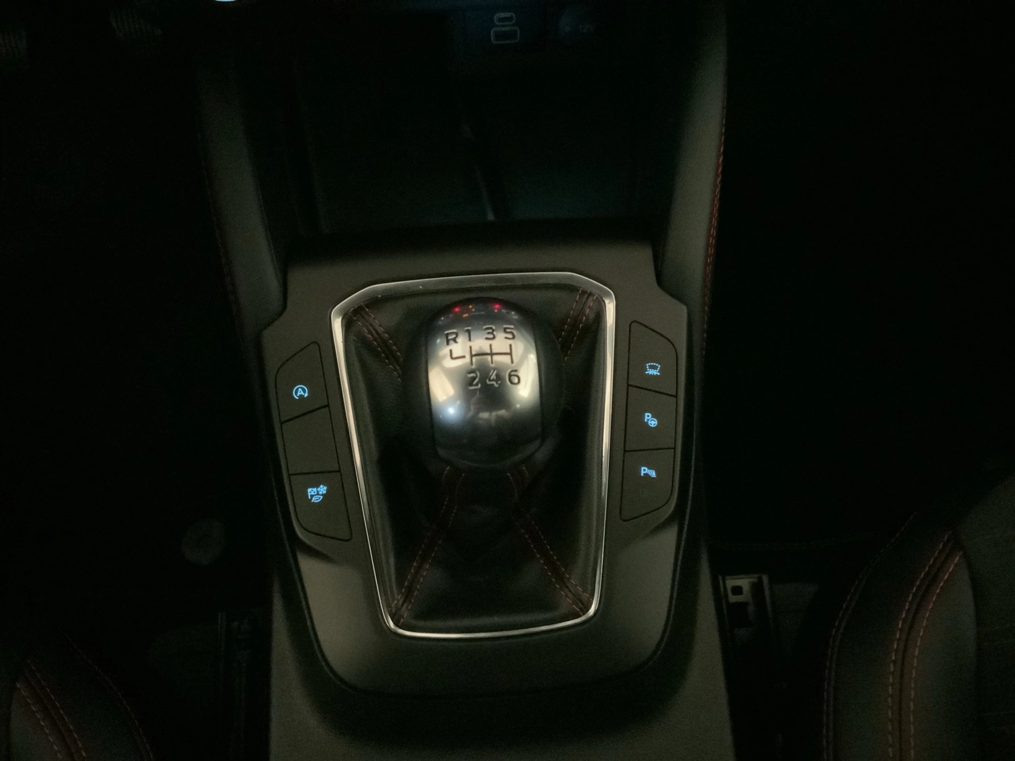 Ford Kuga ST-Line X*PANO*AHK*KAM*ACC*NAVI*SOUND-SYS. LED Pano SHZ 4xSHZ