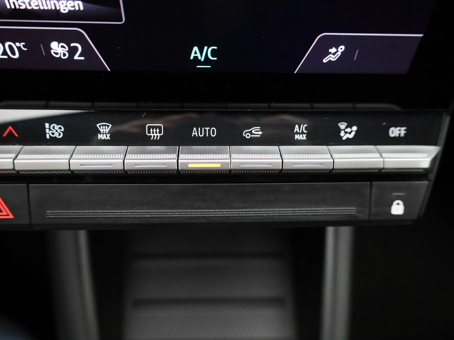 Renault-Captur-image-27