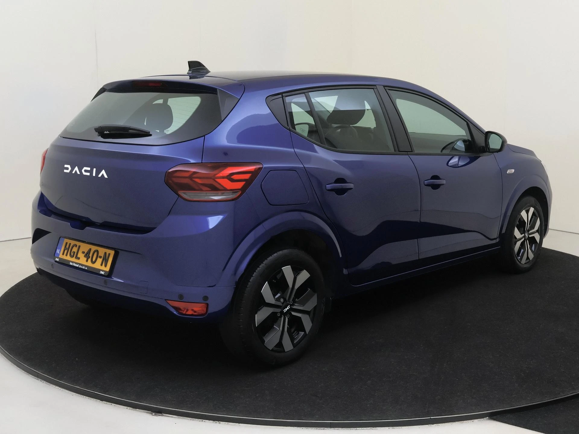 Dacia-Sandero-image-3