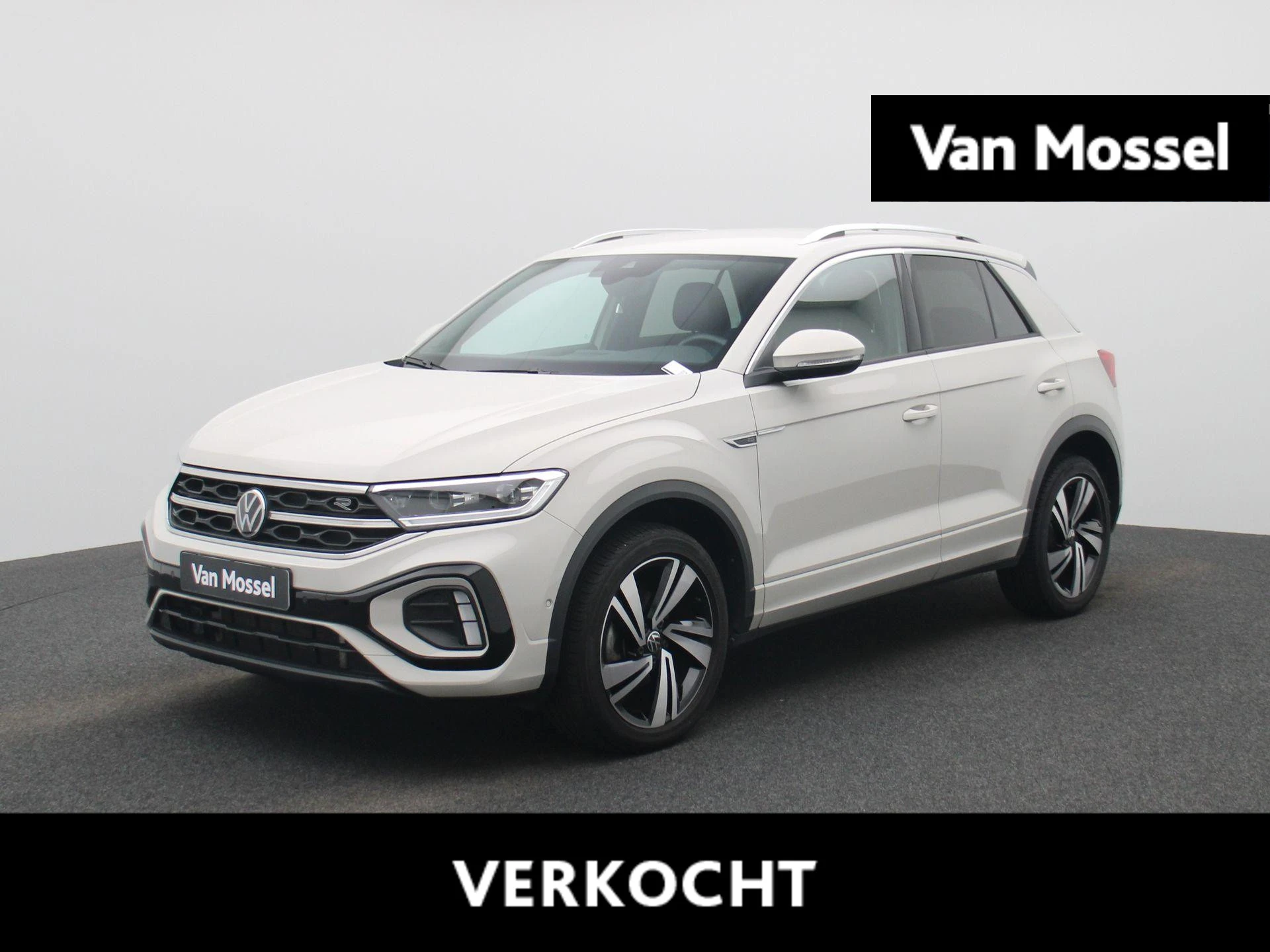 Volkswagen-T-Roc-image-0