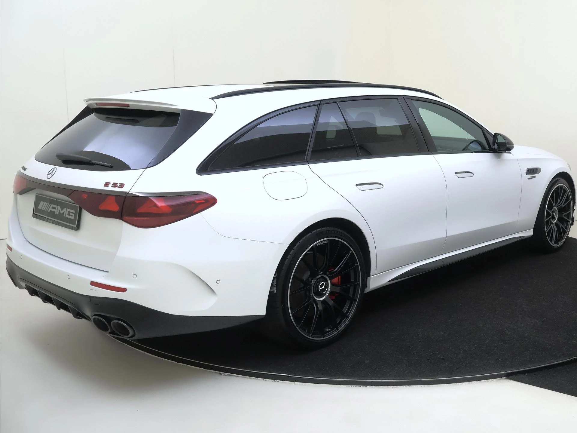 Mercedes-Benz E-Klasse Estate AMG 53 4MATIC+ Night Edition