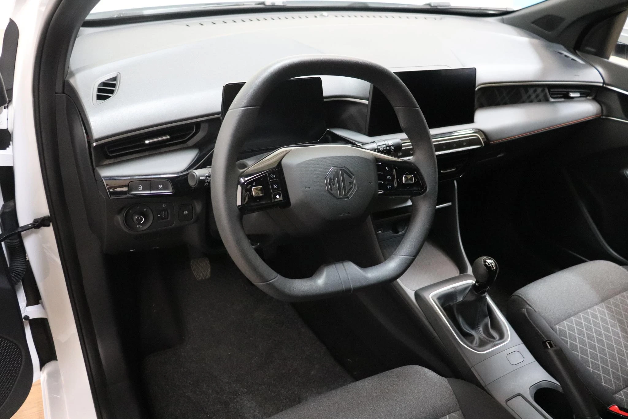 MG-MG3-image-11