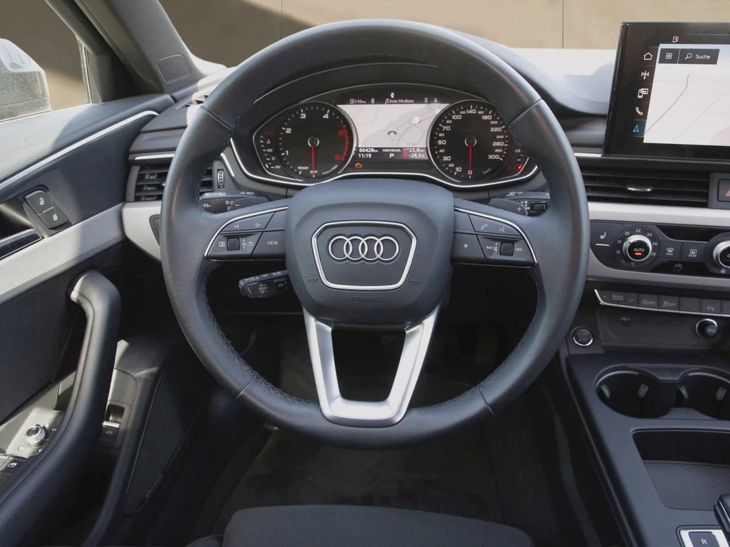 Audi A4 Avant 40 TDI quattro S line PANO*AHK*HuD*NAVI*SHZ*eHeck