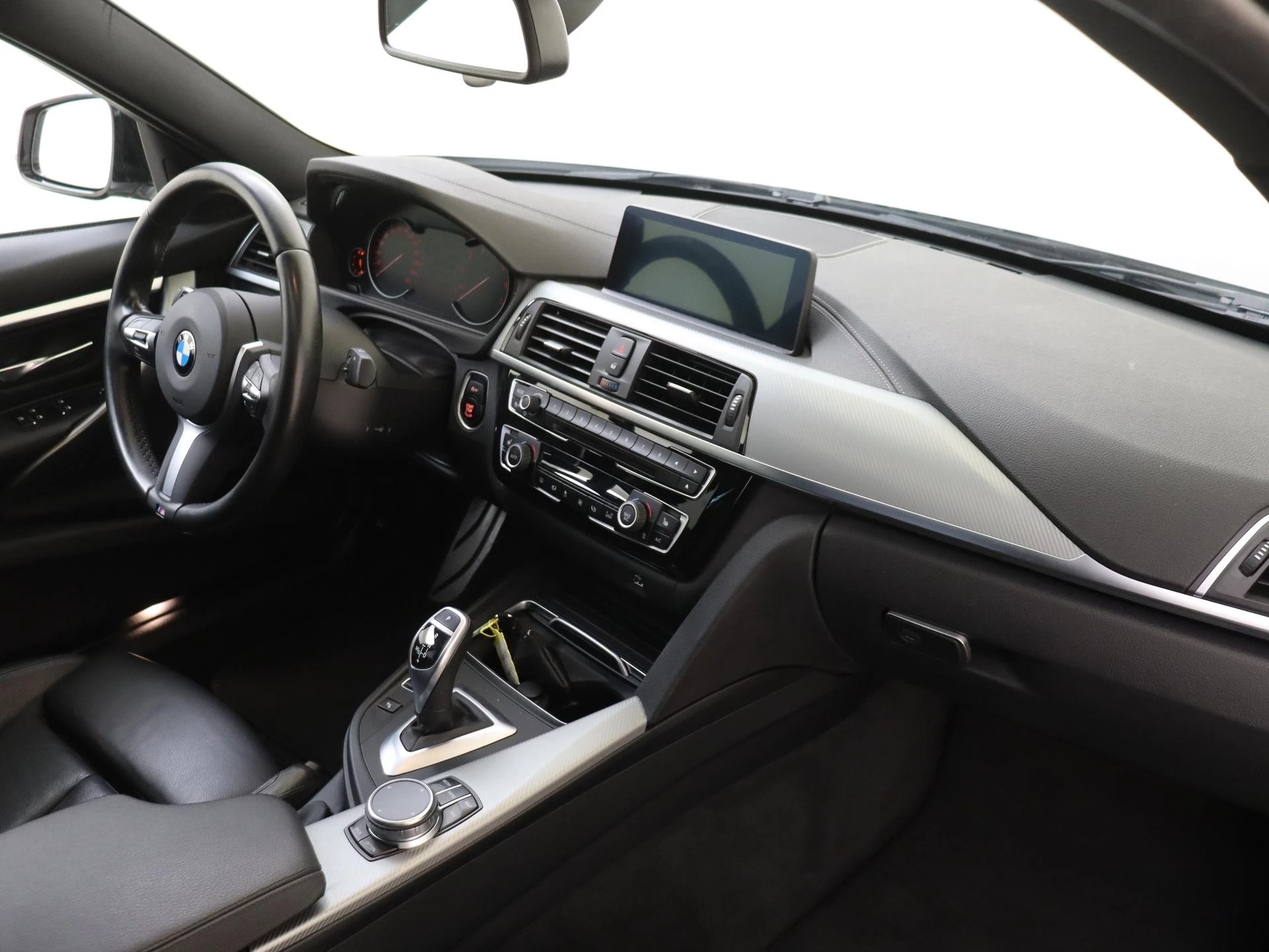 BMW 3 Serie 320i Edition M Sport Shadow Executive