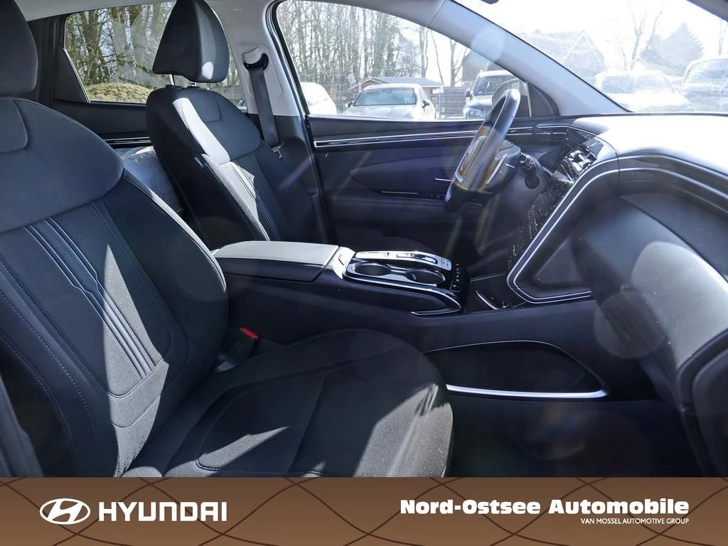 Hyundai Tucson TREND HYBRID ACC KAM PDC Trend