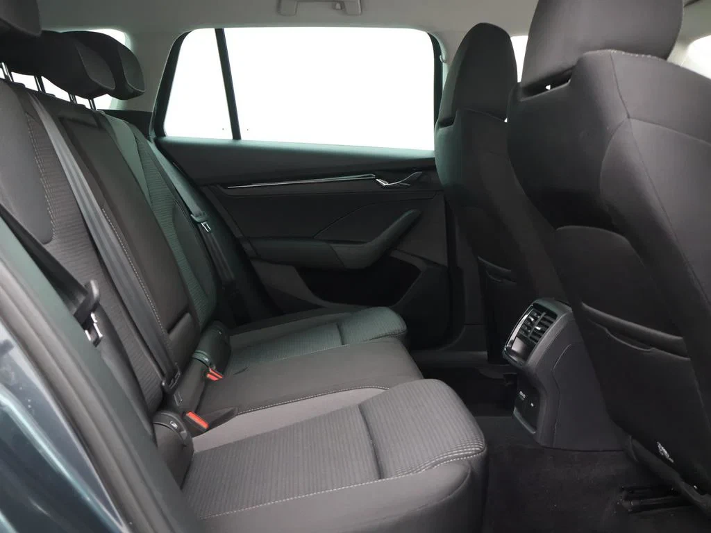 Škoda-Octavia-image-11