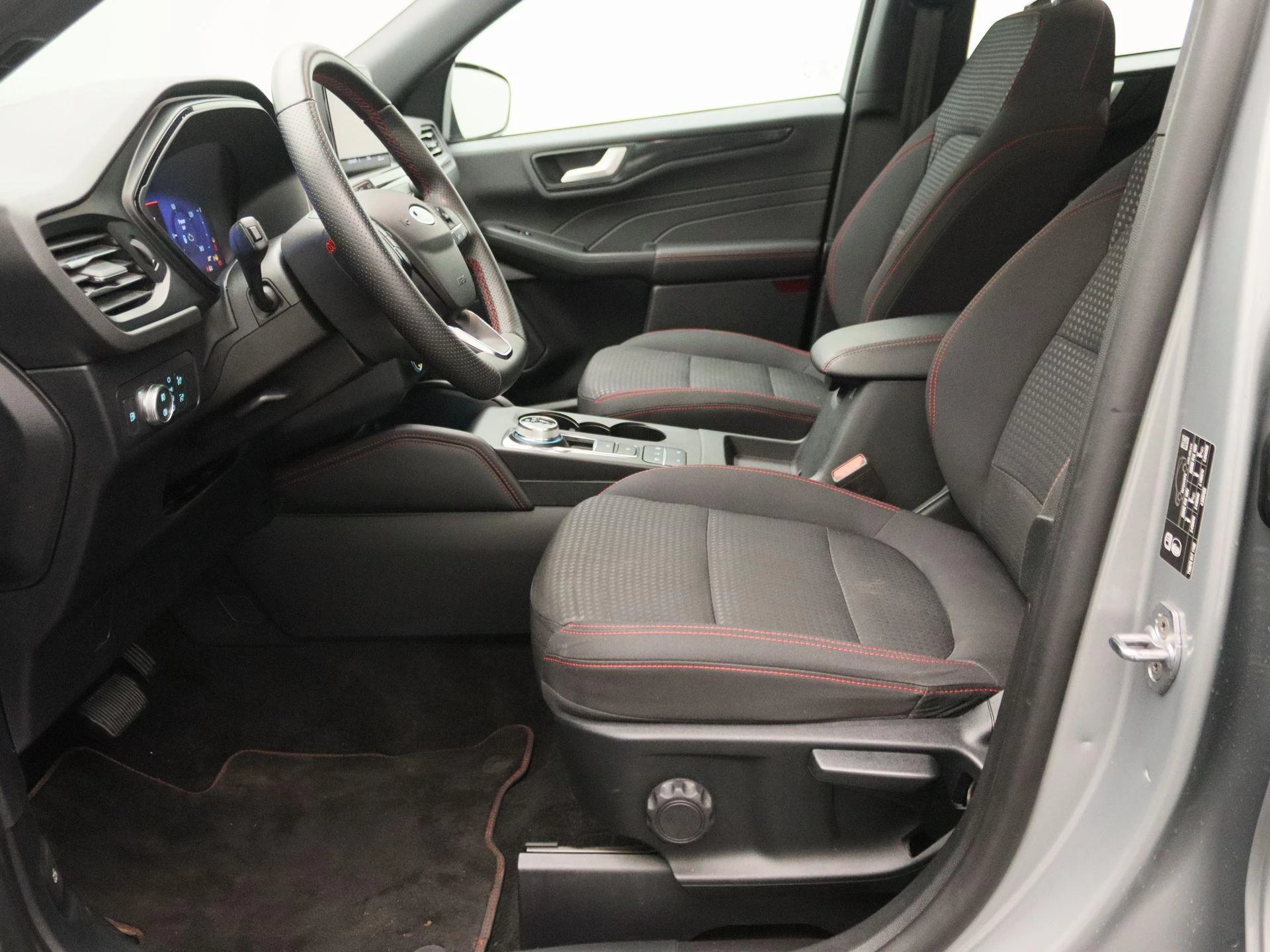Ford-Kuga-image-12