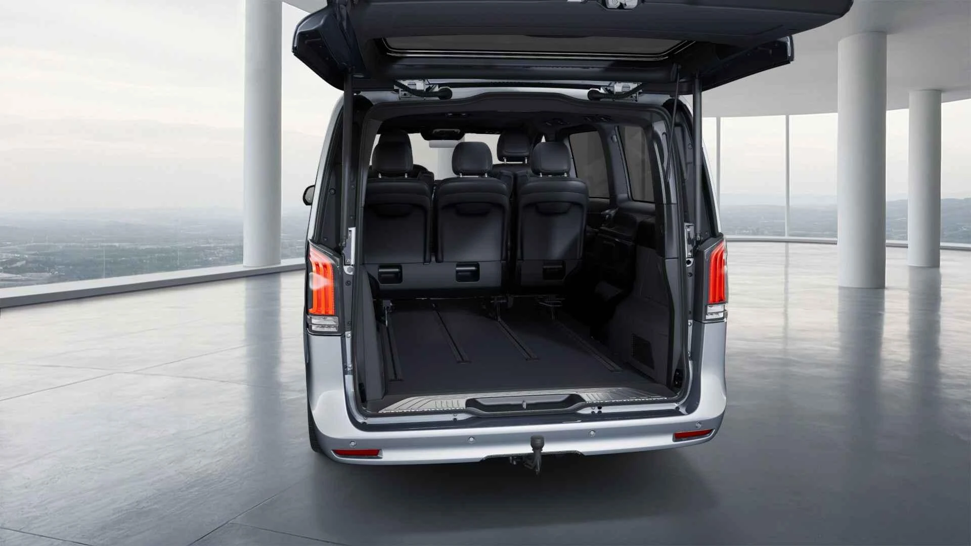 Mercedes-Benz-V-Klasse-image-11