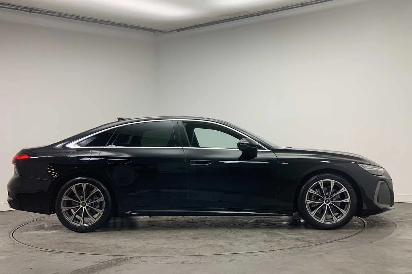 Audi-A6-image-3