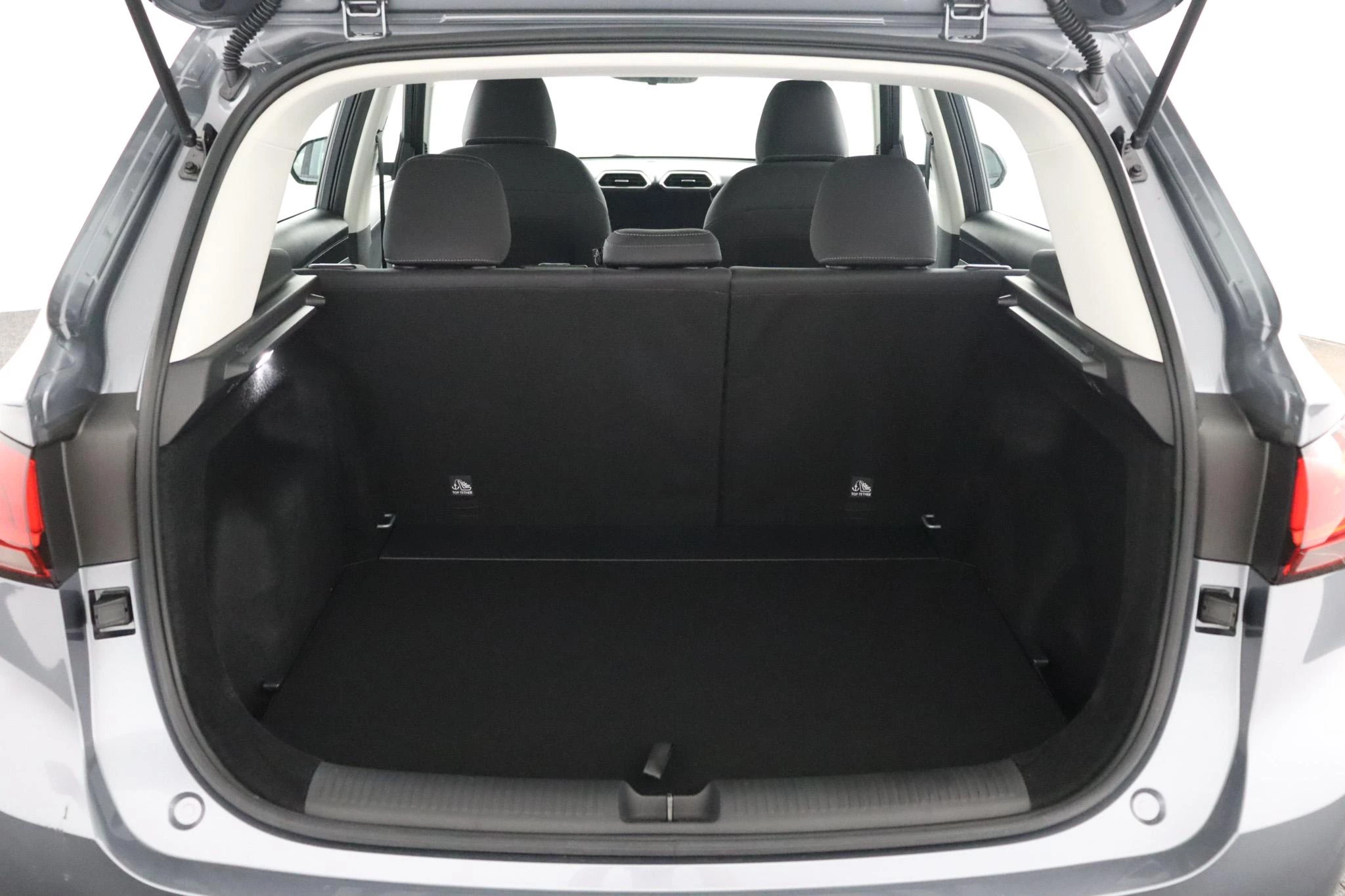 MG ZS 1.5 Hybrid+ Standard