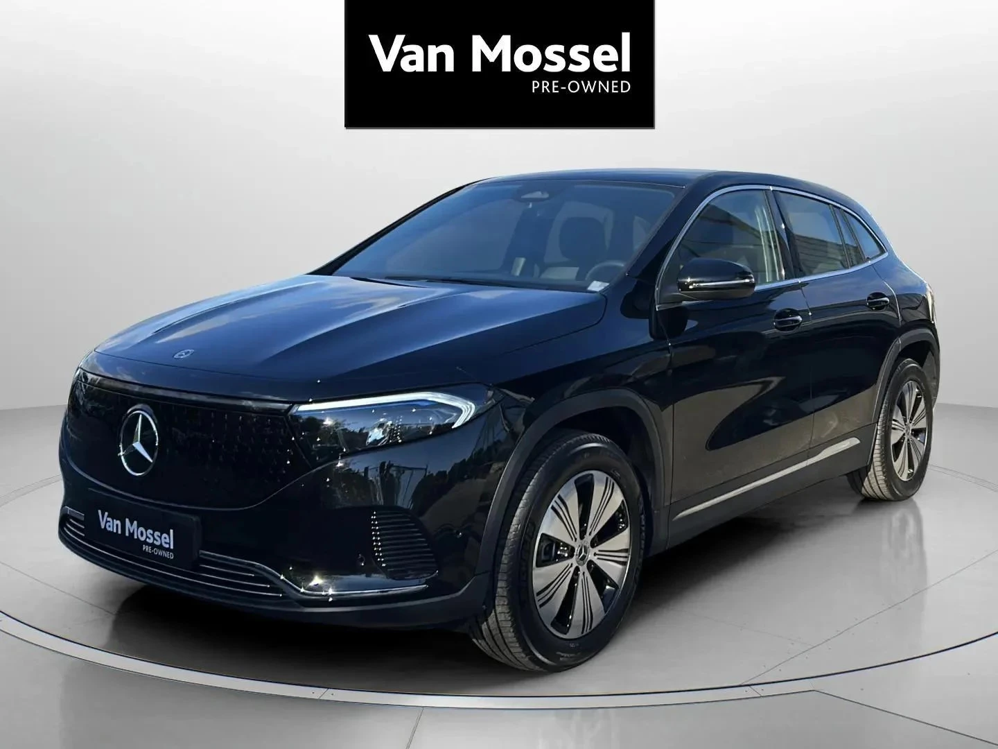 Mercedes-Benz-EQA-image-0