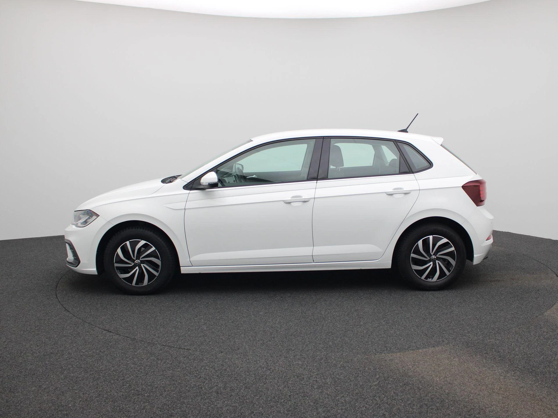 Volkswagen Polo 1.0 TSI Life Business