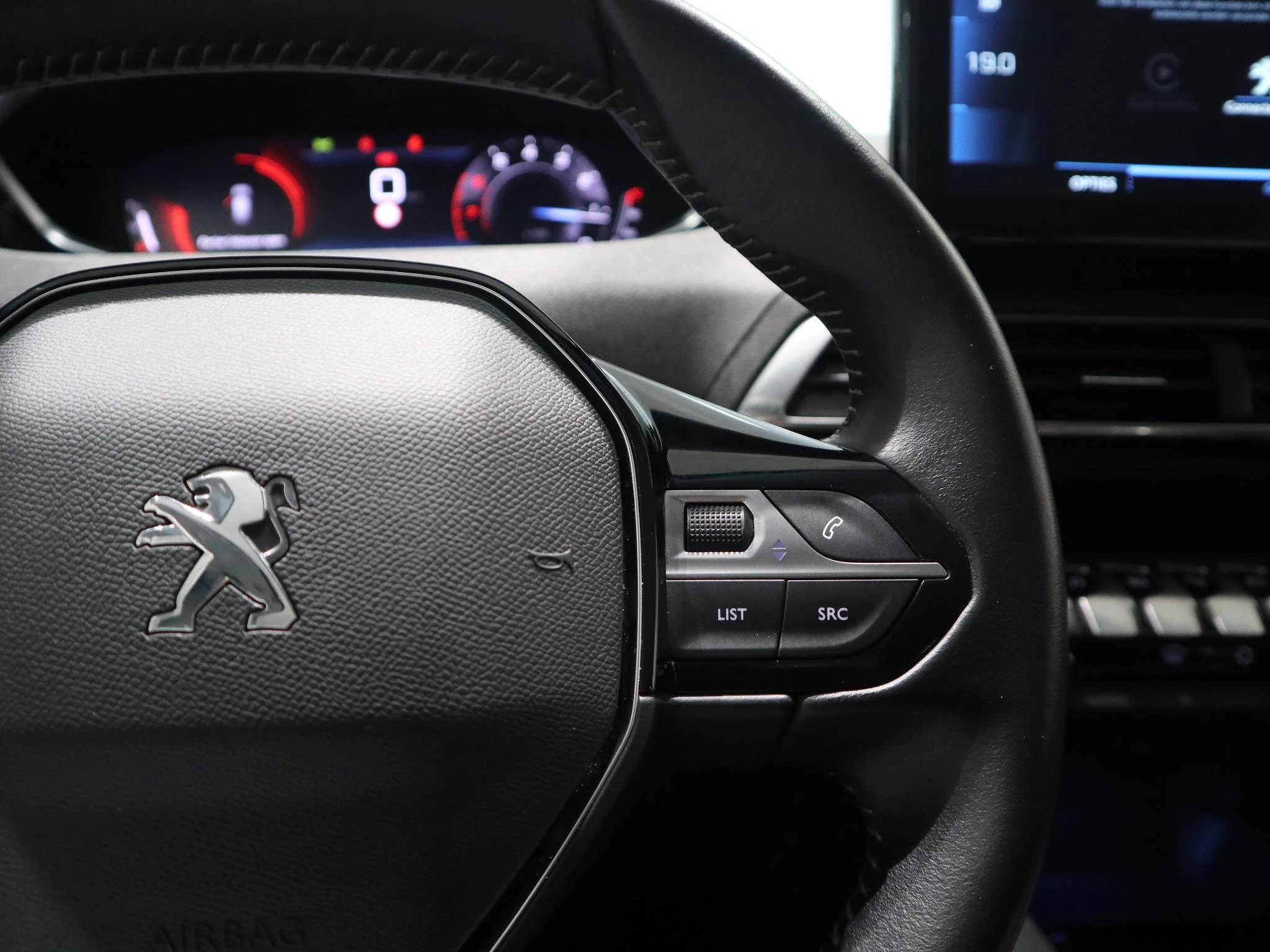 Peugeot-3008-image-14