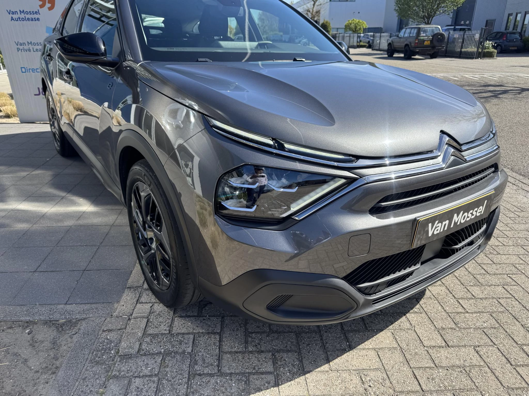 Citroën-ë-C4-image-5