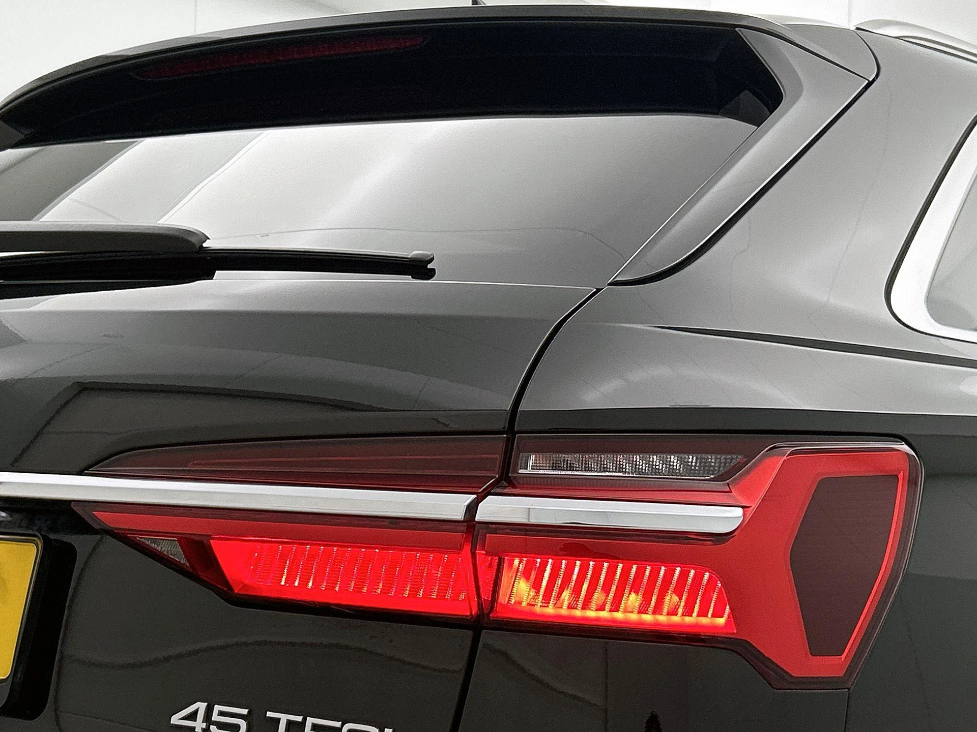 Audi-A6-image-13