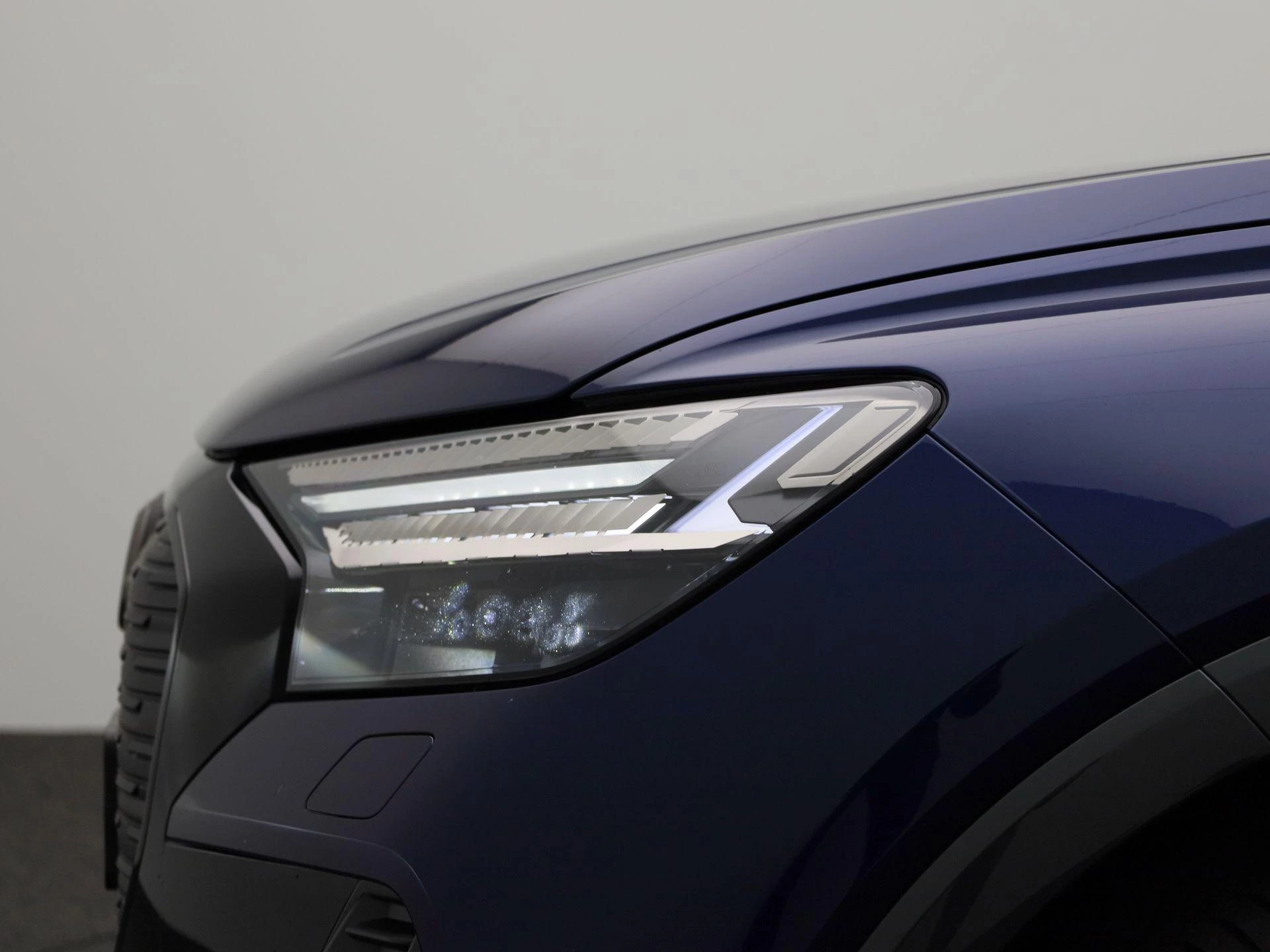 Audi-Q4 e-tron-image-15