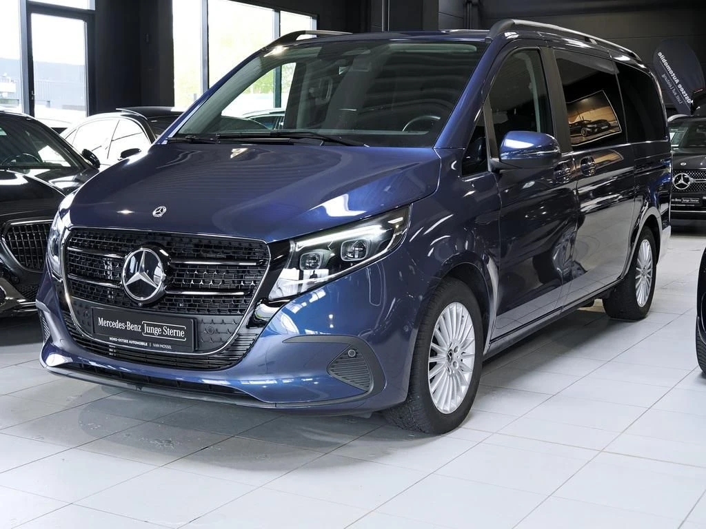 Mercedes-Benz-V-Klasse 220-image-5