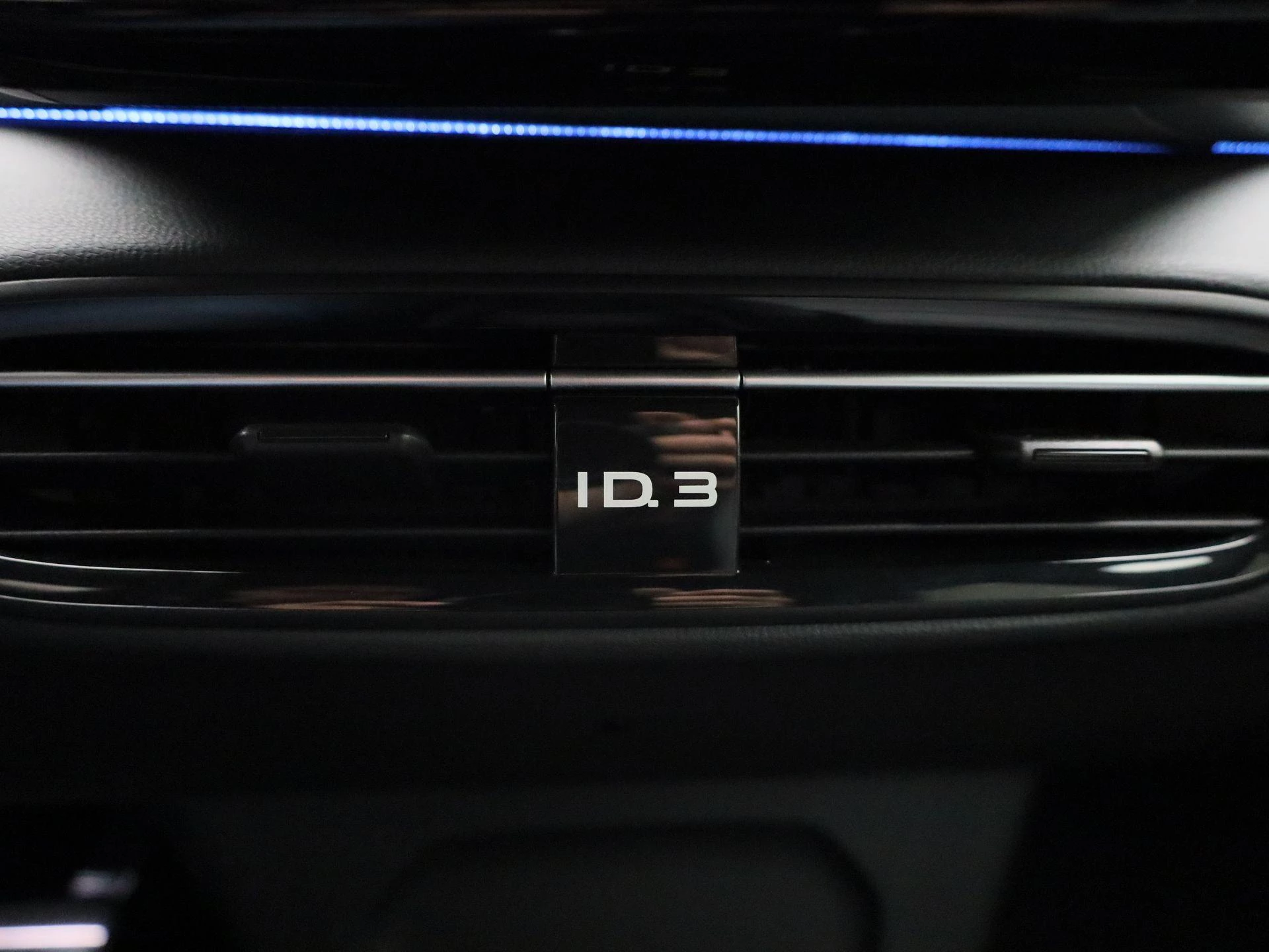 Volkswagen-ID.3-image-24