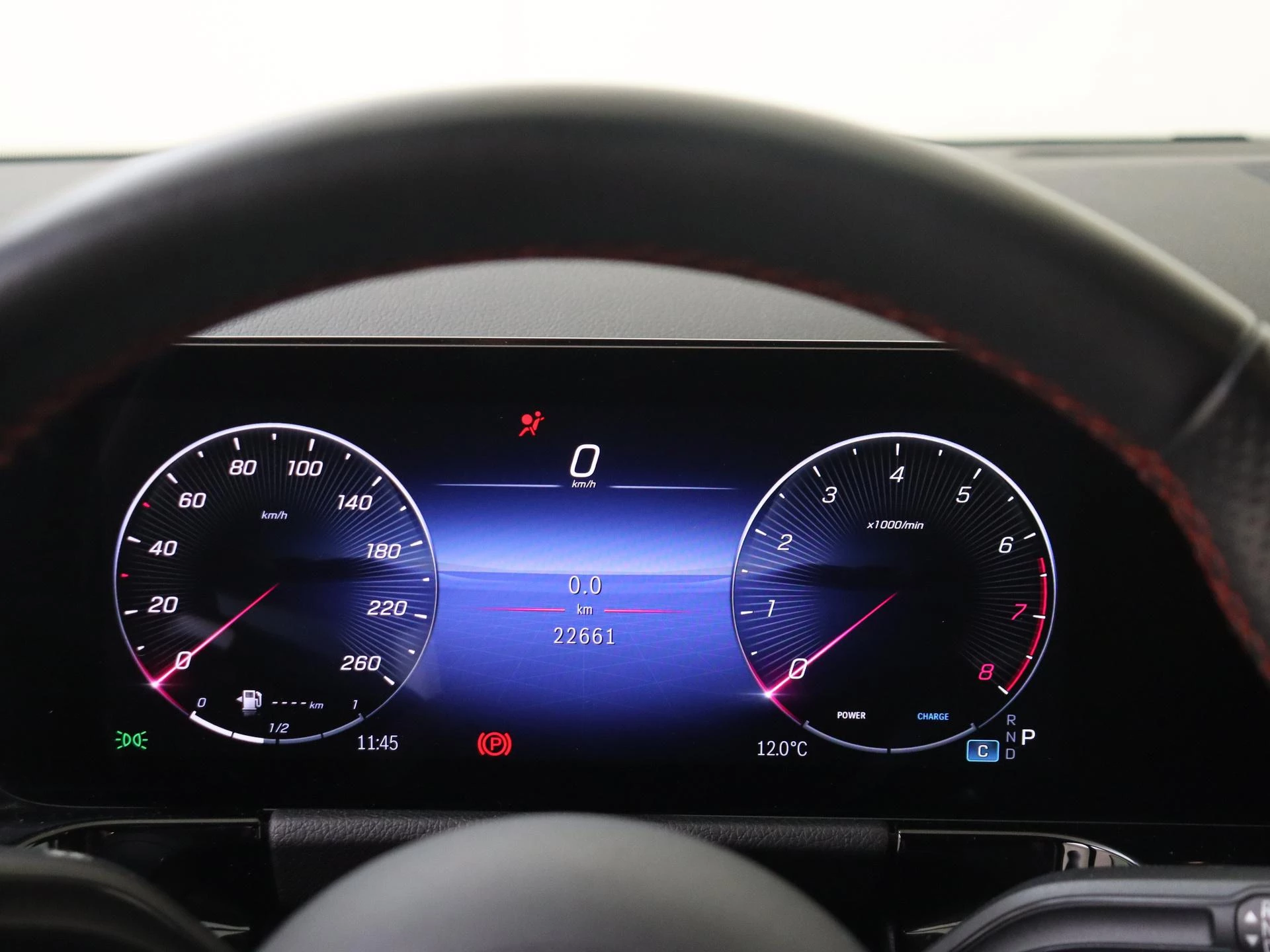 Mercedes-Benz-B-Klasse-image-15