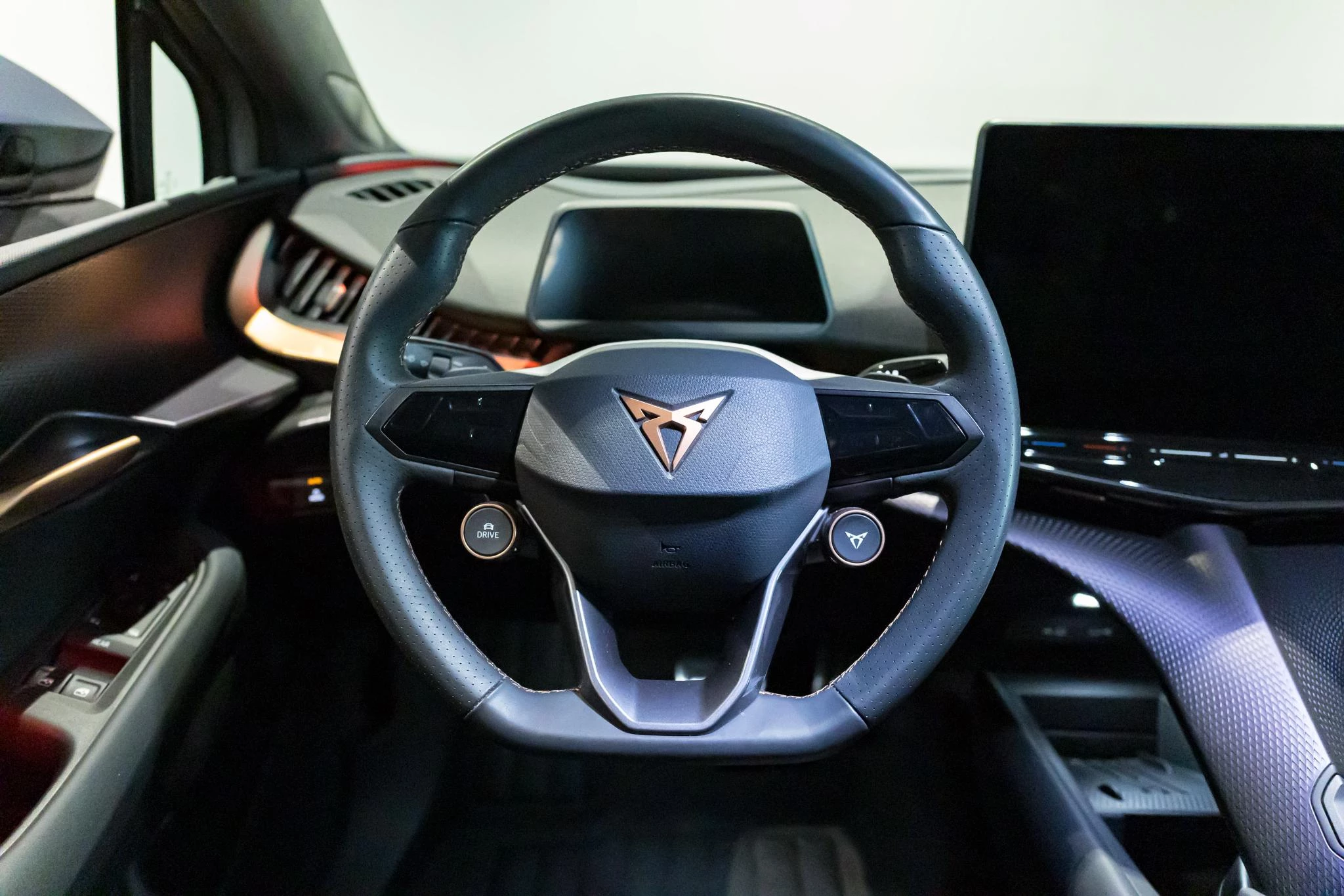 CUPRA-Tavascan-image-17